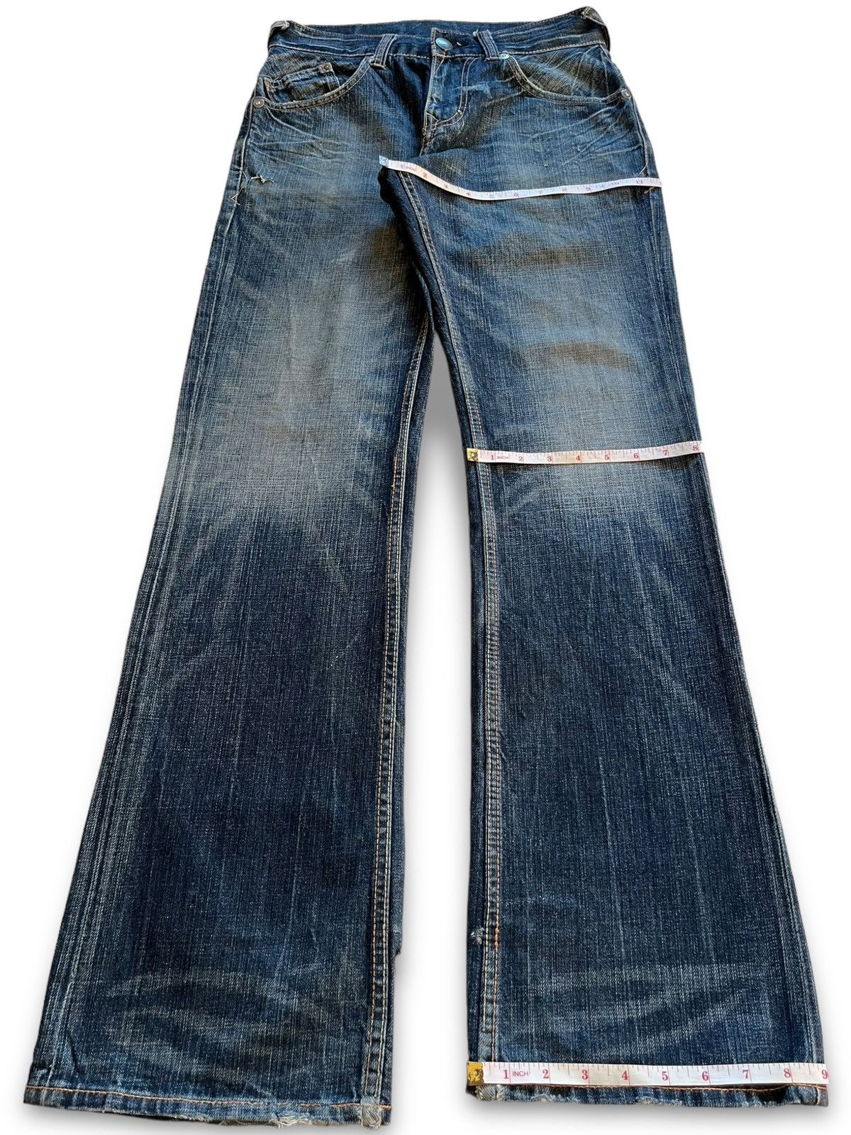 Japanese Brand Vintage Japanese Brand Buckle Back Mud Wash Rip Flare Jeans Size US 30 / EU 46 - 13 Thumbnail