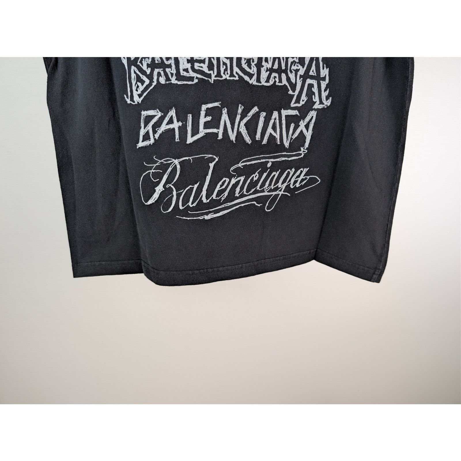 Balenciaga o1rshd1 Heavy Graphic Print DIY Metal Logo T-shirt in Black Size US M / EU 48-50 / 2 - 12 Thumbnail