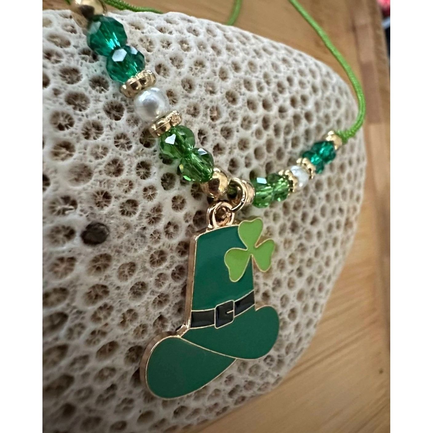 Handmade St Patricks Day Knotted String Beaded Bracelet Leprechaun Ha Size ONE SIZE - 3 Thumbnail