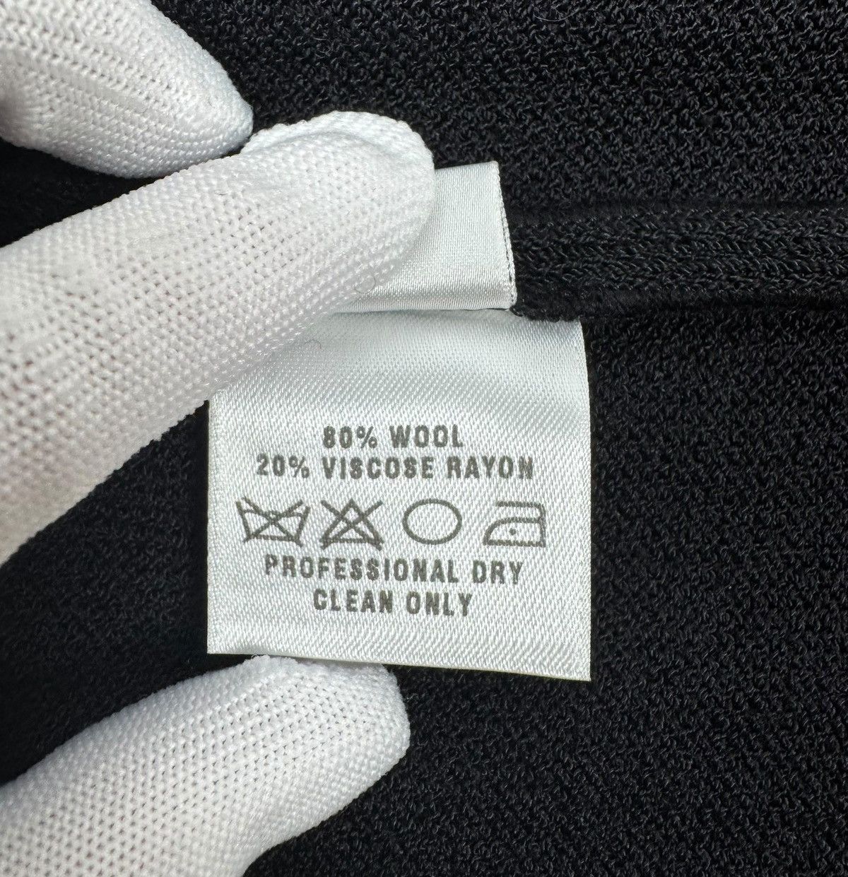 St. John St. John Wool-Viscose Pleated Skirt size 4 Made In USA Size 27" / US 4 / IT 40 - 10 Thumbnail
