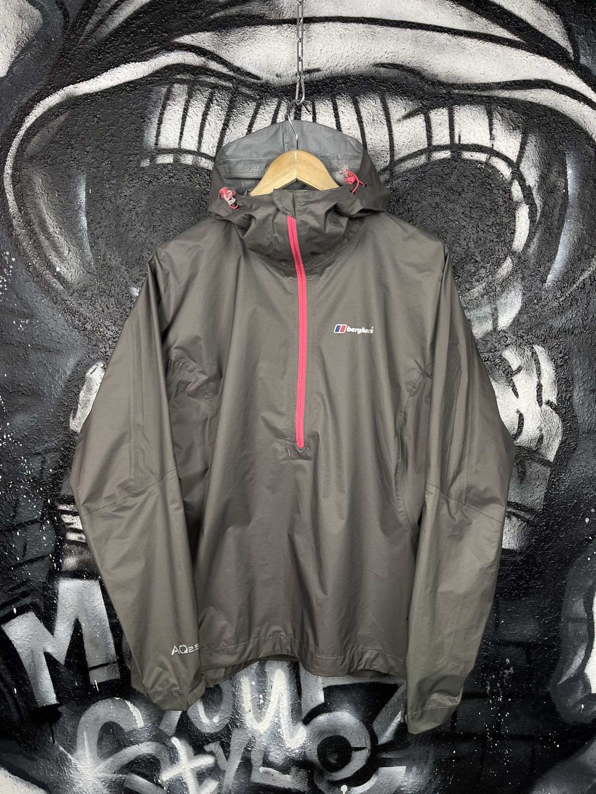 Berghaus Berghaus AQ 2.5 Raincoat Anorak Jacket Woman’s Size 18 Size XL / US 12-14 / IT 48-50 - 2 Thumbnail