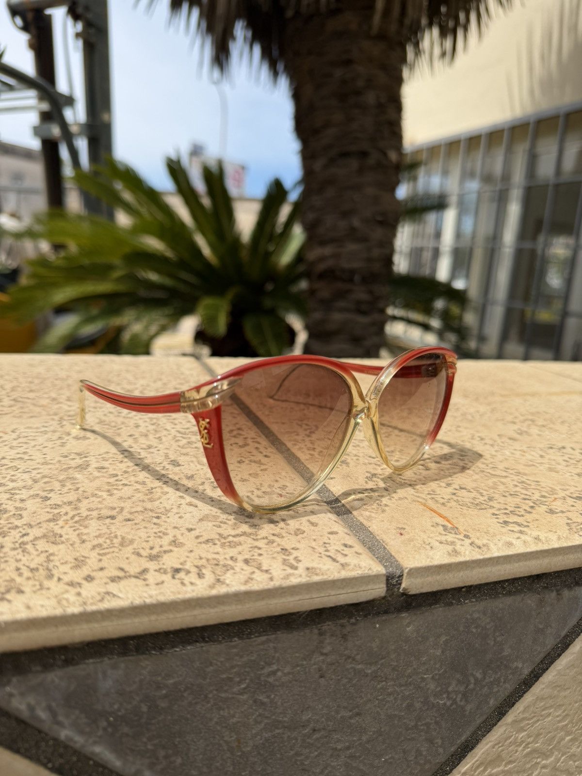 Yves Saint Laurent Yves Saint Laurent Sunglasses Red Vintage 8169 Y27 Size ONE SIZE - 1 Thumbnail