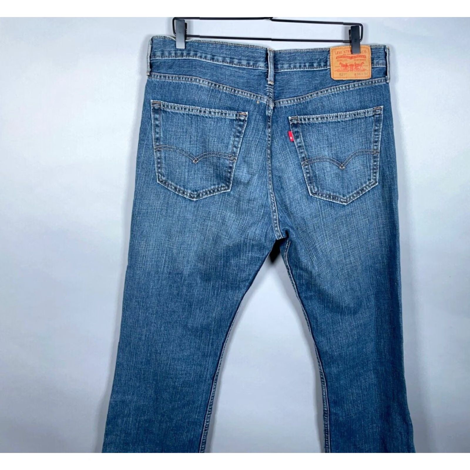 Levi's VINTAGE Levi's Jeans Bootcut 527 36 x 31 Men's Denim Blue Paint Marks 5-Pocket Retro Grunge Mens Size 36 Regular Inseam 31 Size US 36 / EU 52 - 4 Thumbnail