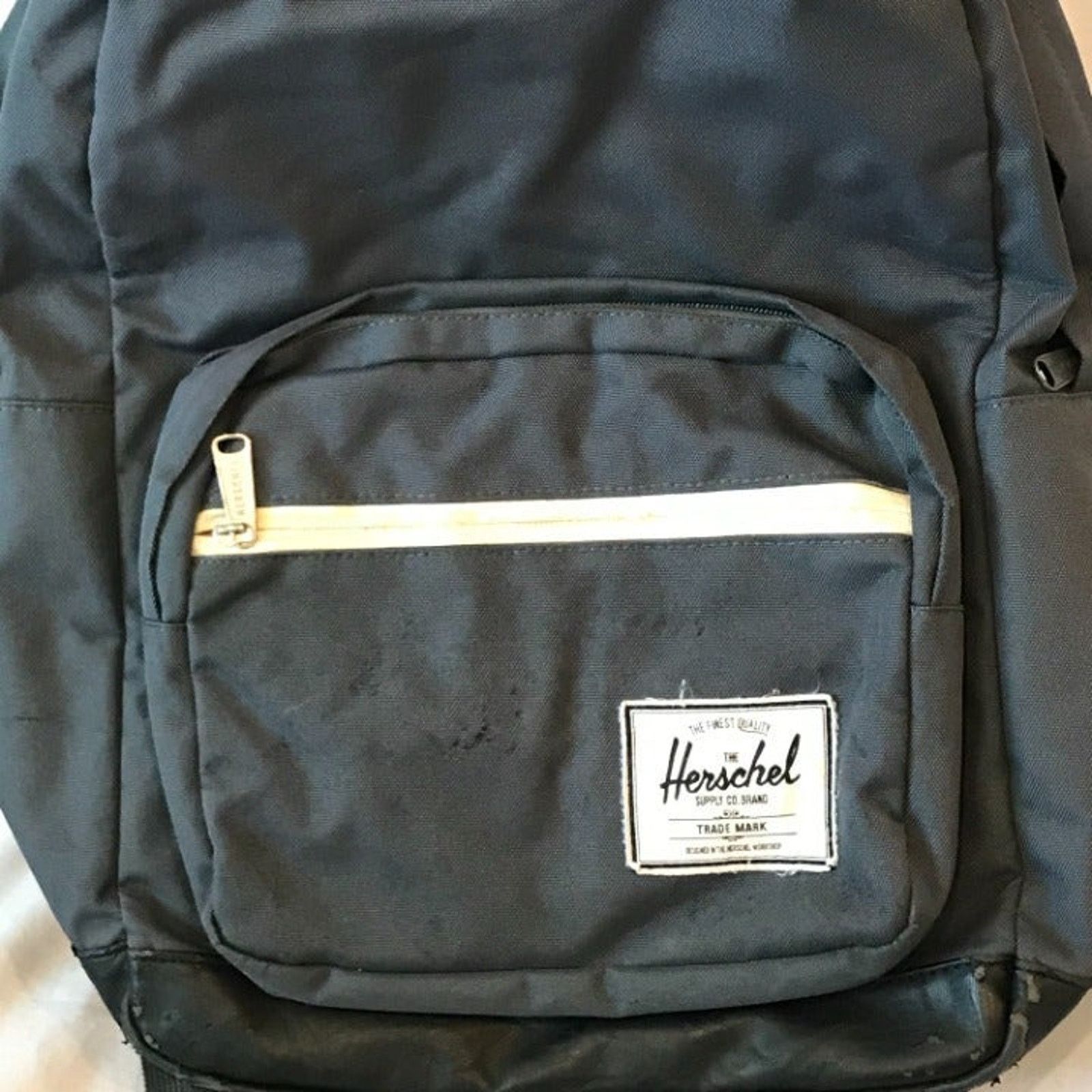 Herschel Supply Co. Herschel Gray Red Stripe Backpack Size 28 - 2 Thumbnail