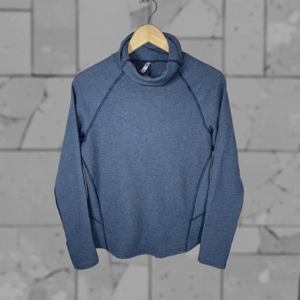 Vintage Kuhl Petra Turtleneck Shirt Womens S Blue Long Sleeve Pullover Knit Thermal Casual Everyday Regular Size S / US 4 / IT 40 - 1 Thumbnail