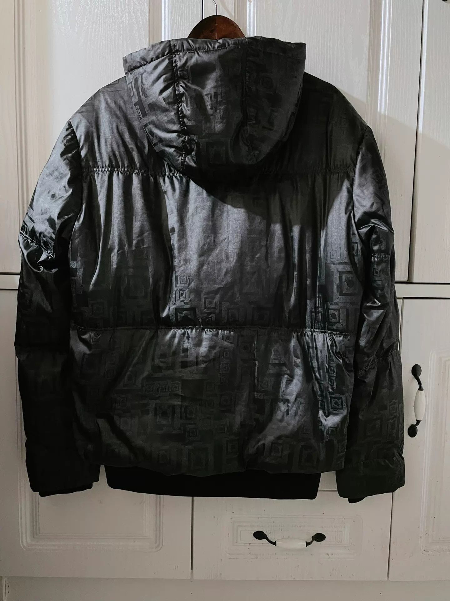 Versace Versace 23S Runway Ltd Ed Shadow Swirl Down Puffer Jacket M Size US M / EU 48-50 / 2 - 2 Thumbnail