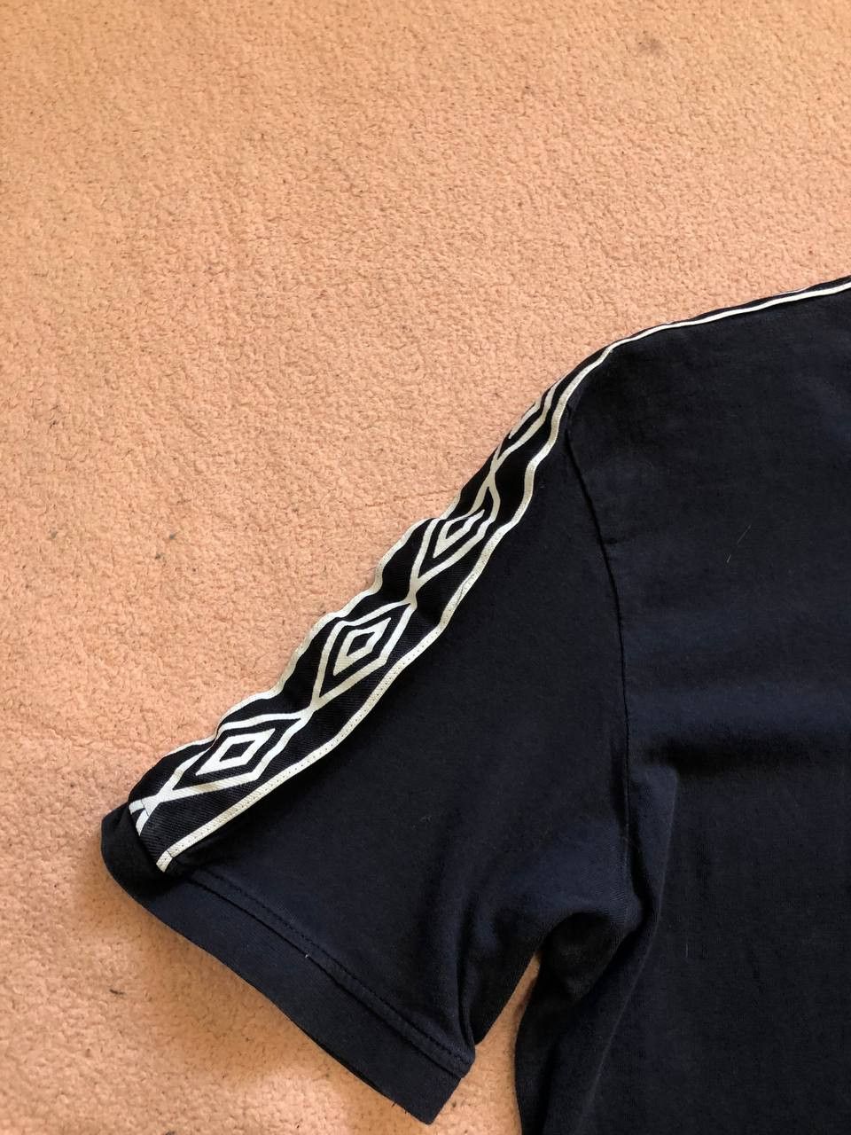 Umbro Umbro T-Shirt Size US L / EU 52-54 / 3 - 4 Thumbnail