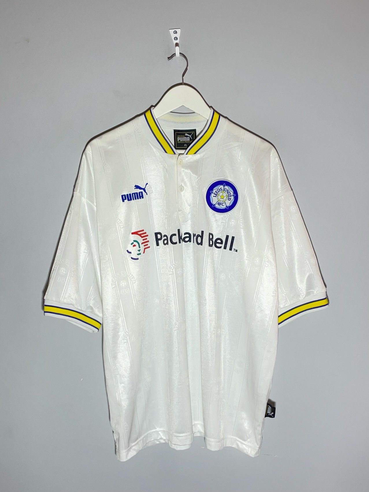 Leeds United Puma 1996/98 Vintage Football Shirt