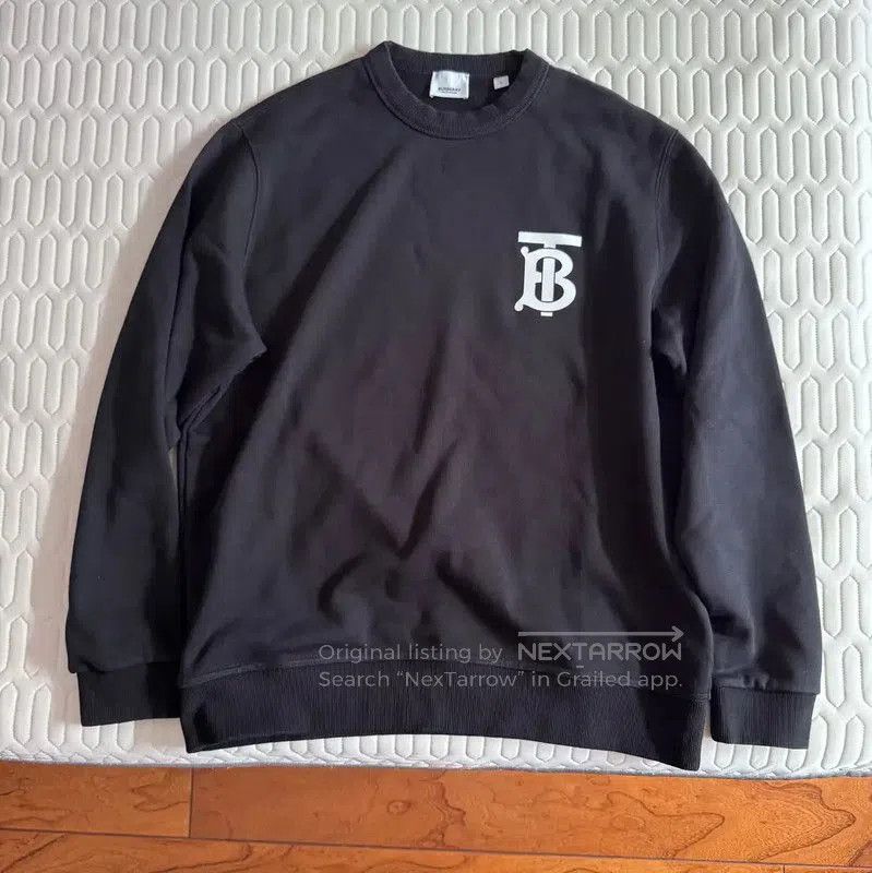 Burberry Burberry Black Cotton Embroidered Cropped Sweatshirt. Size L / US 10 / IT 46 - 1 Thumbnail