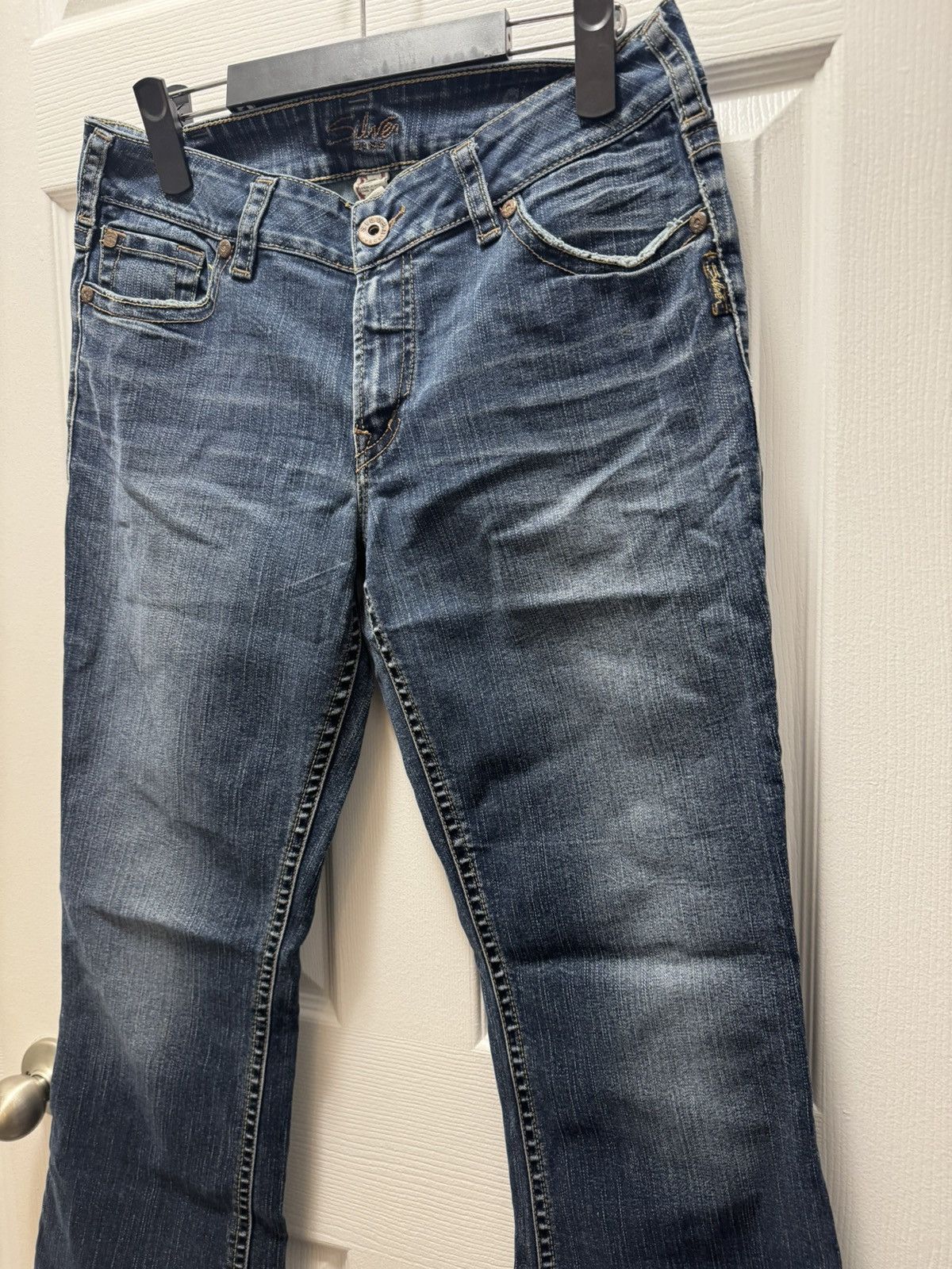 Silver Jeans Co. Silver Jeans Bolan Bootcut Dark Denim Distressed Size US 31 - 3 Thumbnail