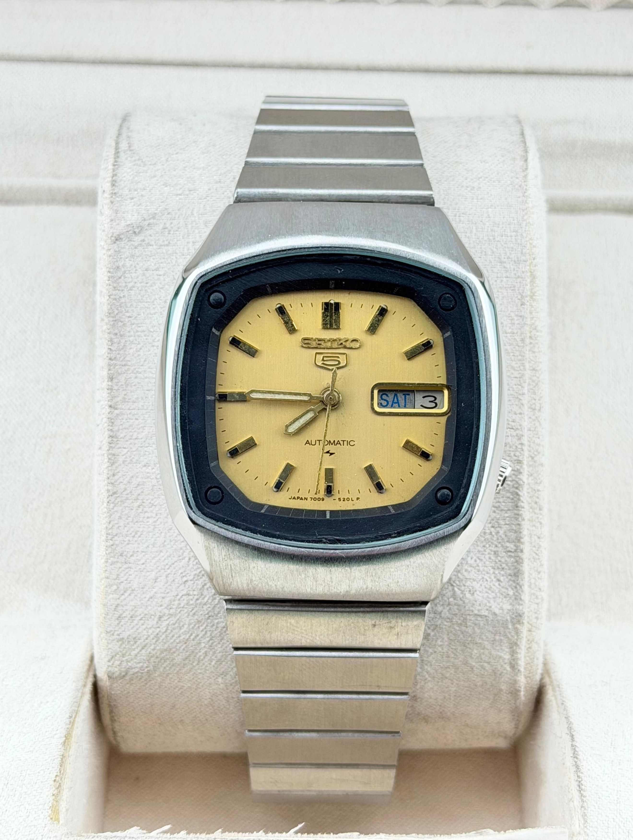 Seiko Vintage Men's Wrist Automatic Watch Size 38 - 2 Thumbnail