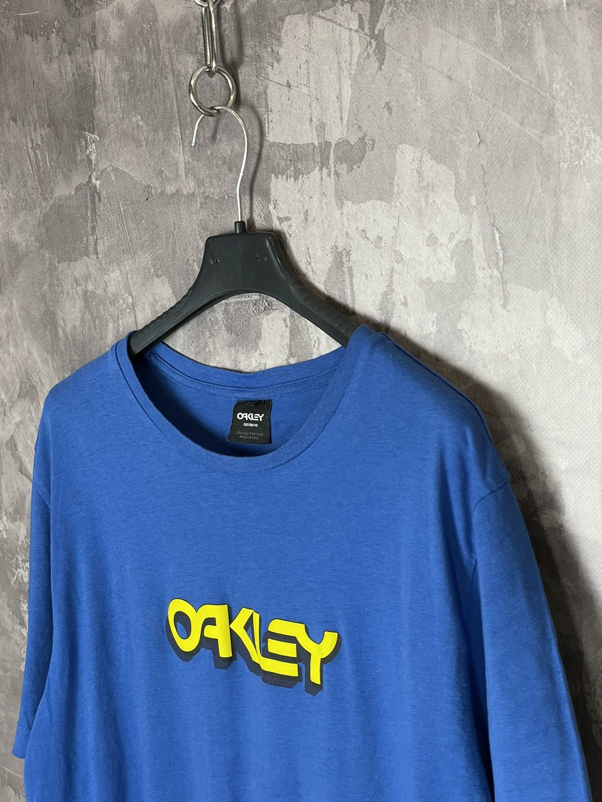 Vintage Oakley vintage t shirt 00s Size US M / EU 48-50 / 2 - 4 Thumbnail