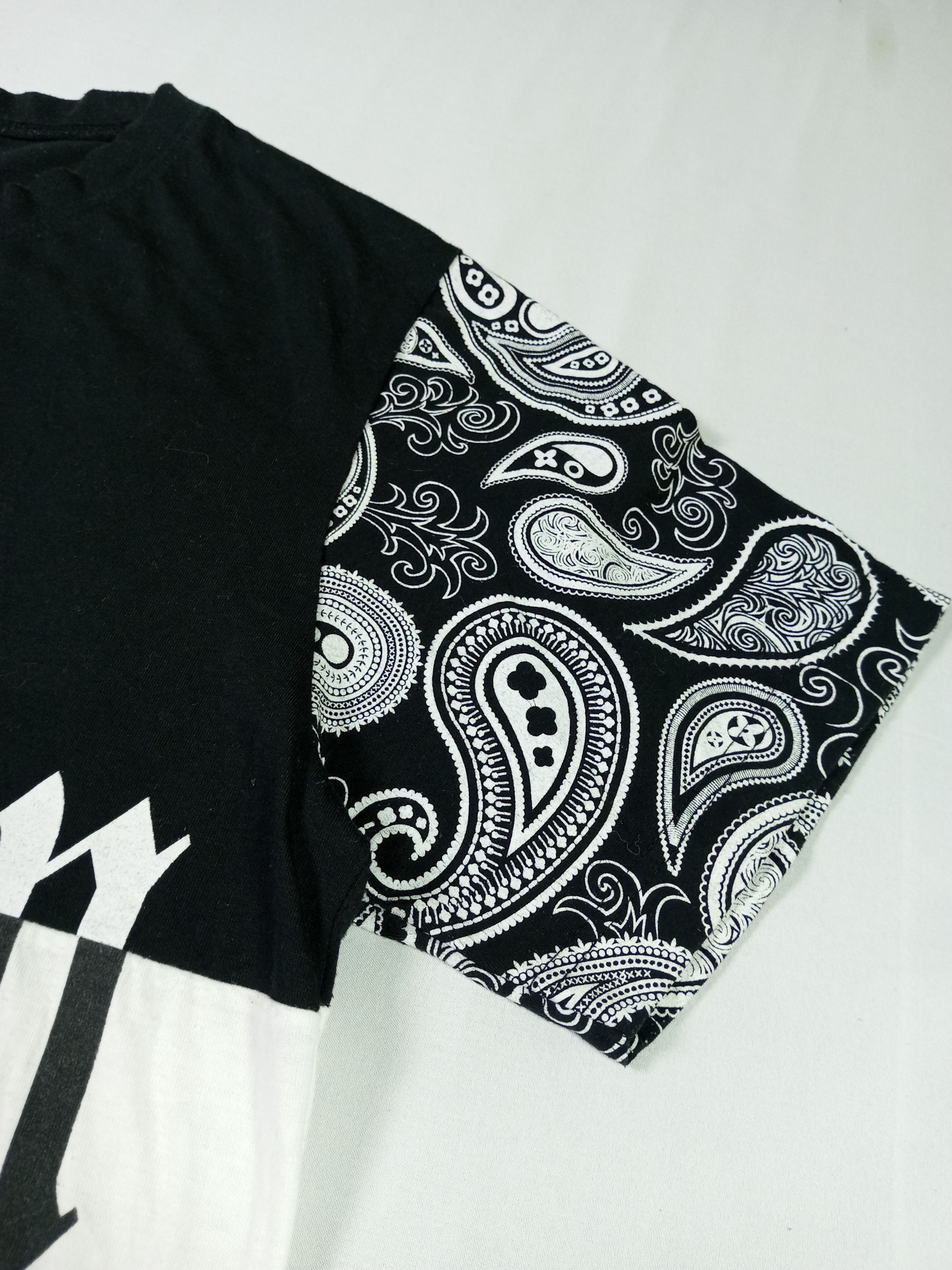 Japanese Brand Baby Shoop Compton 13 T shirt Size US L / EU 52-54 / 3 - 6 Thumbnail