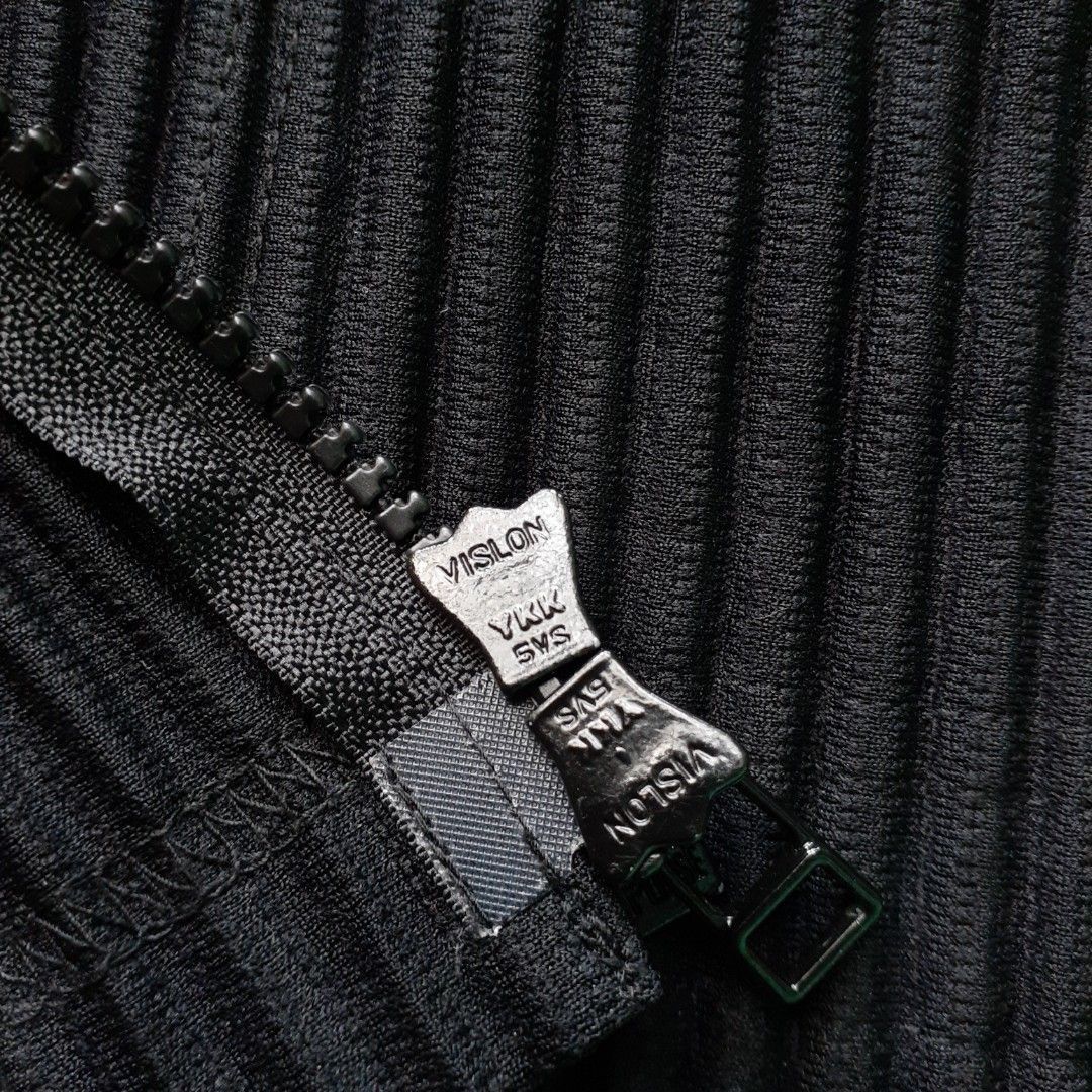 Homme Plisse Issey Miyake Homme plisse jacket double zipper by issey miyake Size US L / EU 52-54 / 3 - 6 Thumbnail