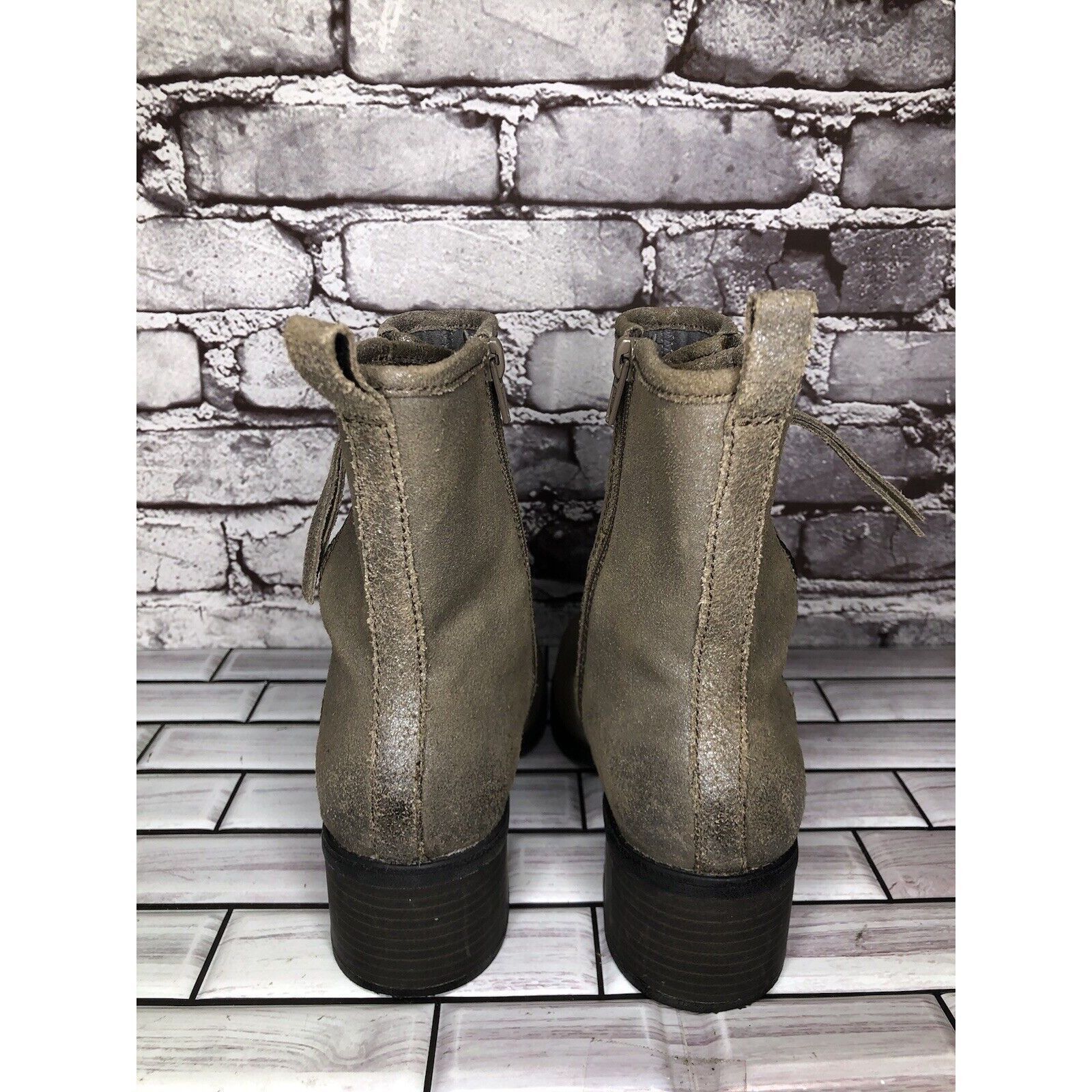 Clarks Clarks Metallic Leather Taupe Nevella Devon Zip Ankle Boots Size US 7.5 / IT 37.5 - 4 Thumbnail