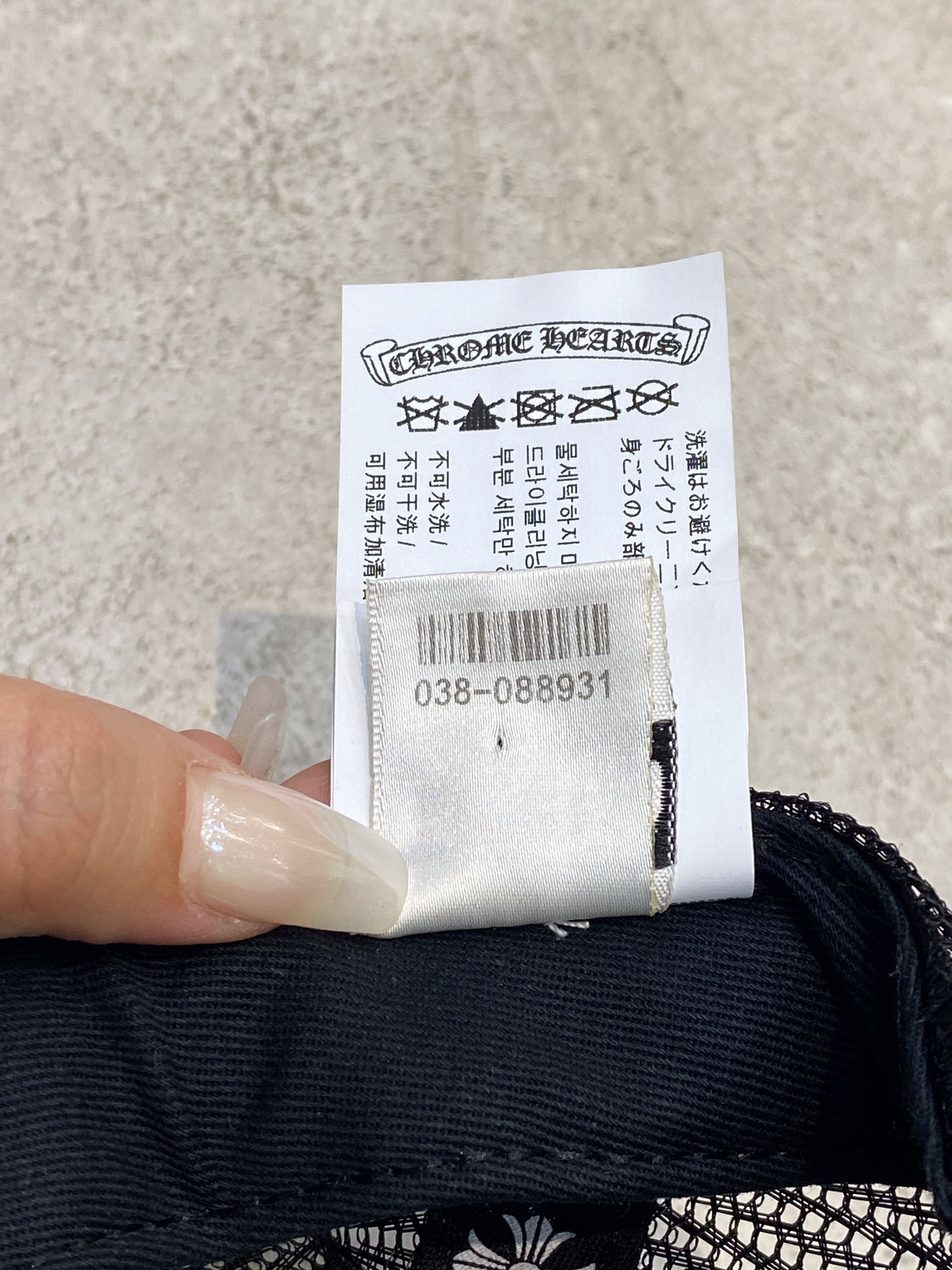 Chrome Hearts CHROME HEARTS Fuck Hollywood Trucket Hat WHITE Size ONE SIZE - 6 Thumbnail
