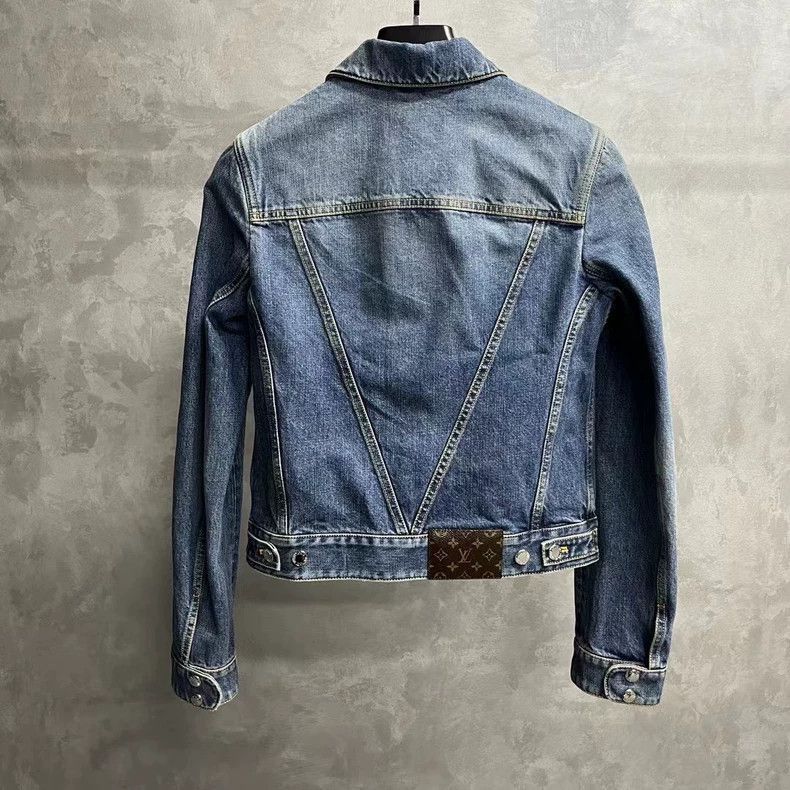 Louis Vuitton louis vuitton blue badge patch long-sleeved single-breasted Size US XL / EU 56 / 4 - 2 Thumbnail