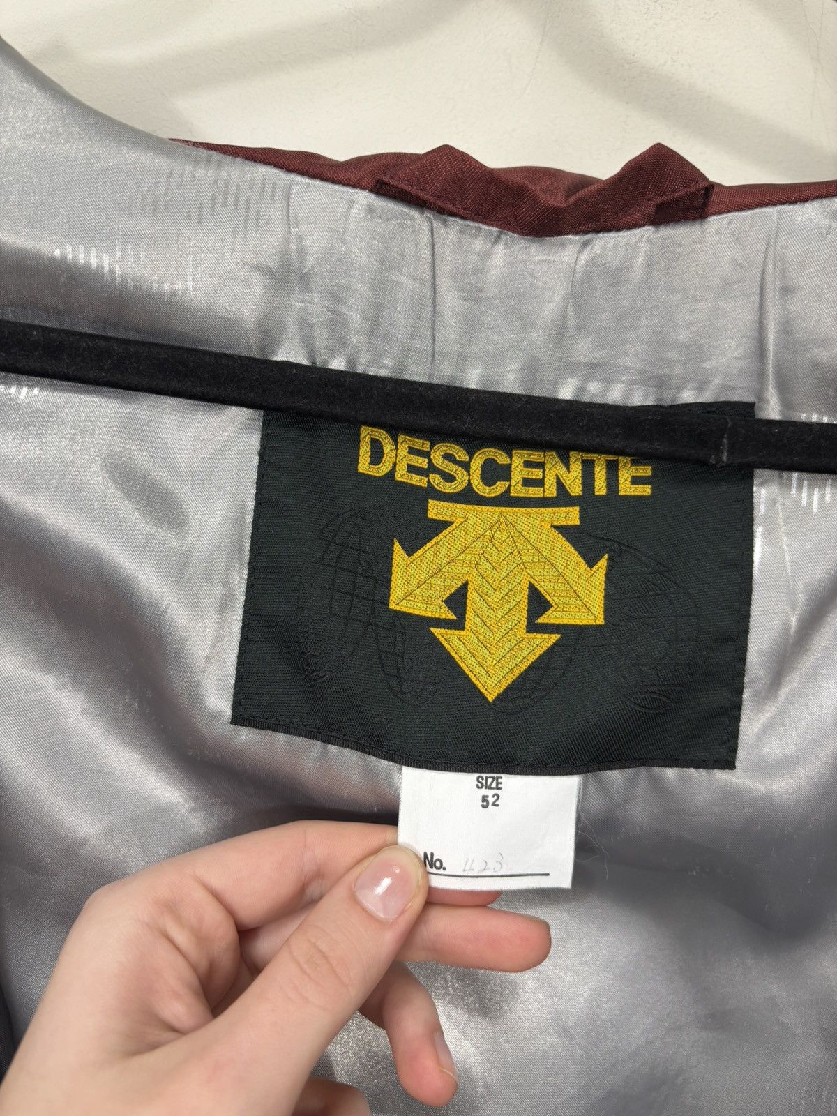 Descente Descente Suisse Swiss Ski Team Pro Vintage Snow Ski Jacket Size US L / EU 52-54 / 3 - 19 Thumbnail