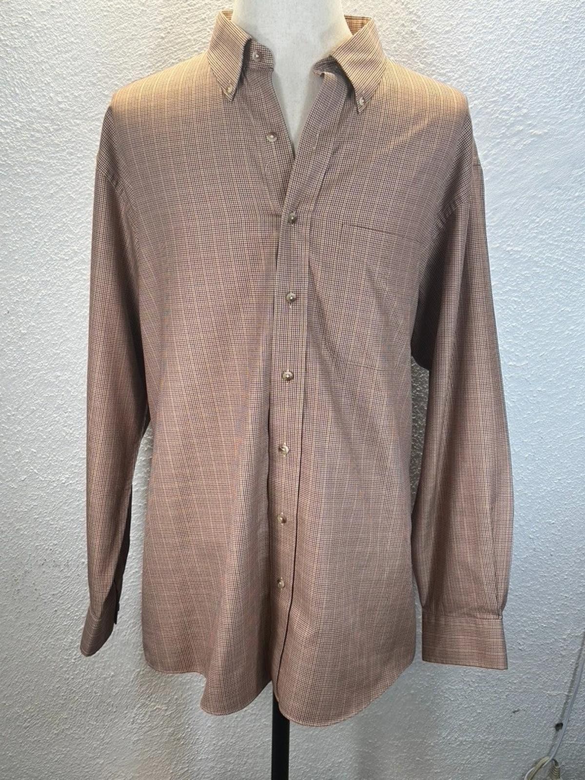 Jos. A. Bank Jos A Bank Men's Brown XL Traveler's Collection Dress Shirt Size 44R - 1 Thumbnail