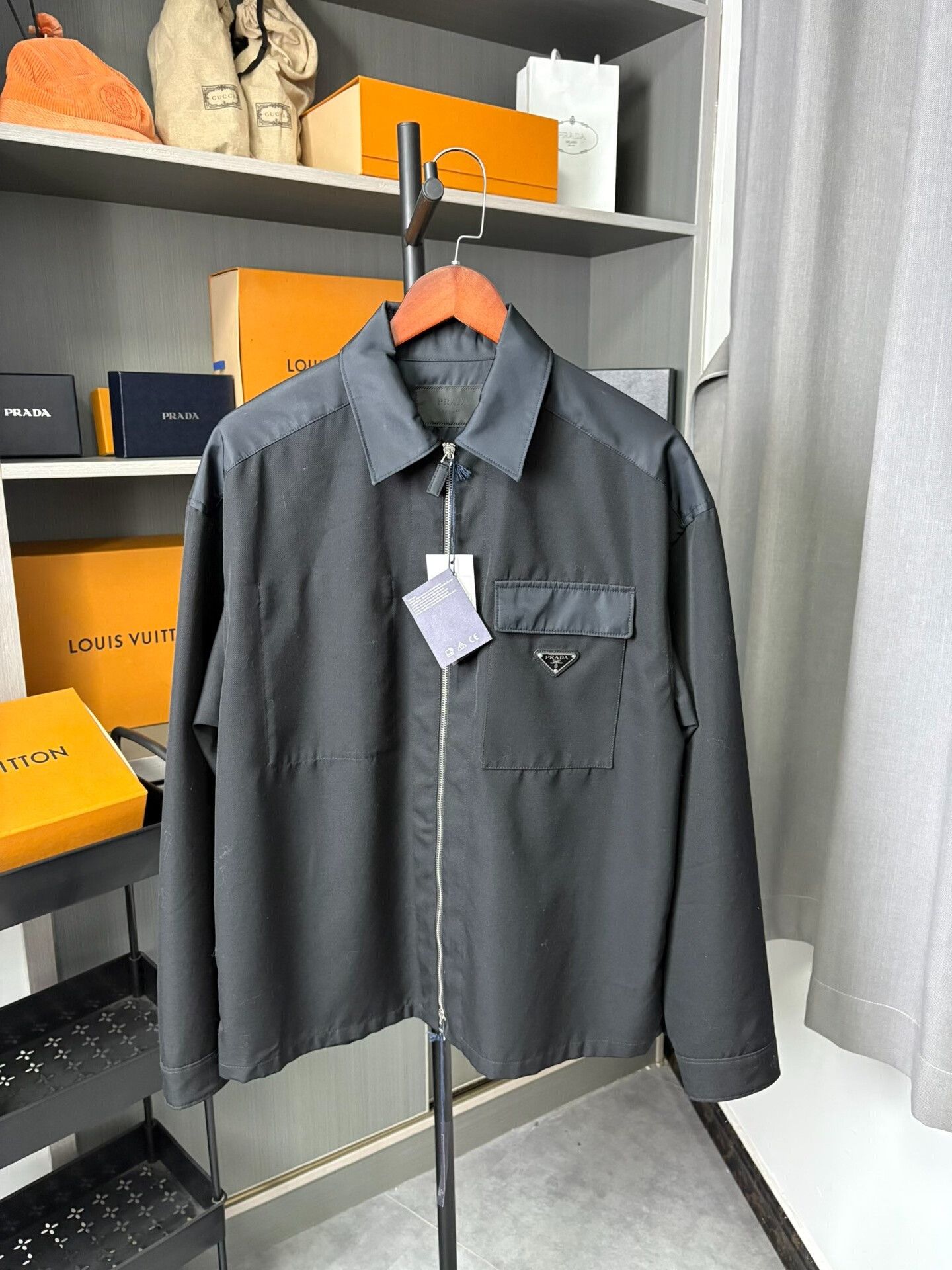 Prada Prada Nylon Black Light Jacket S Men Size US S / EU 44-46 / 1 - 1 Thumbnail