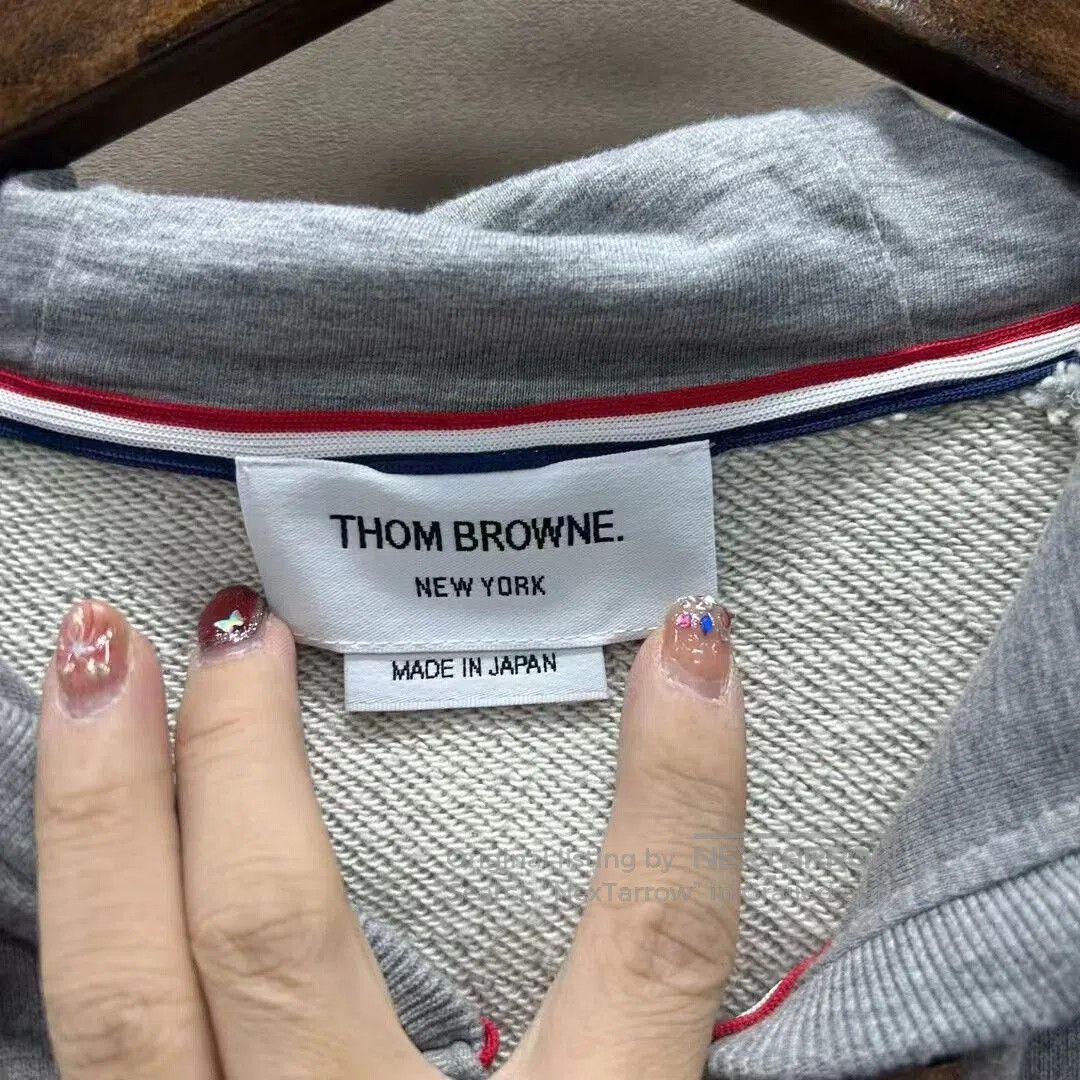 Thom Browne classic gray hooded sweatshirt with drawstring. Size US L / EU 52-54 / 3 - 3 Thumbnail