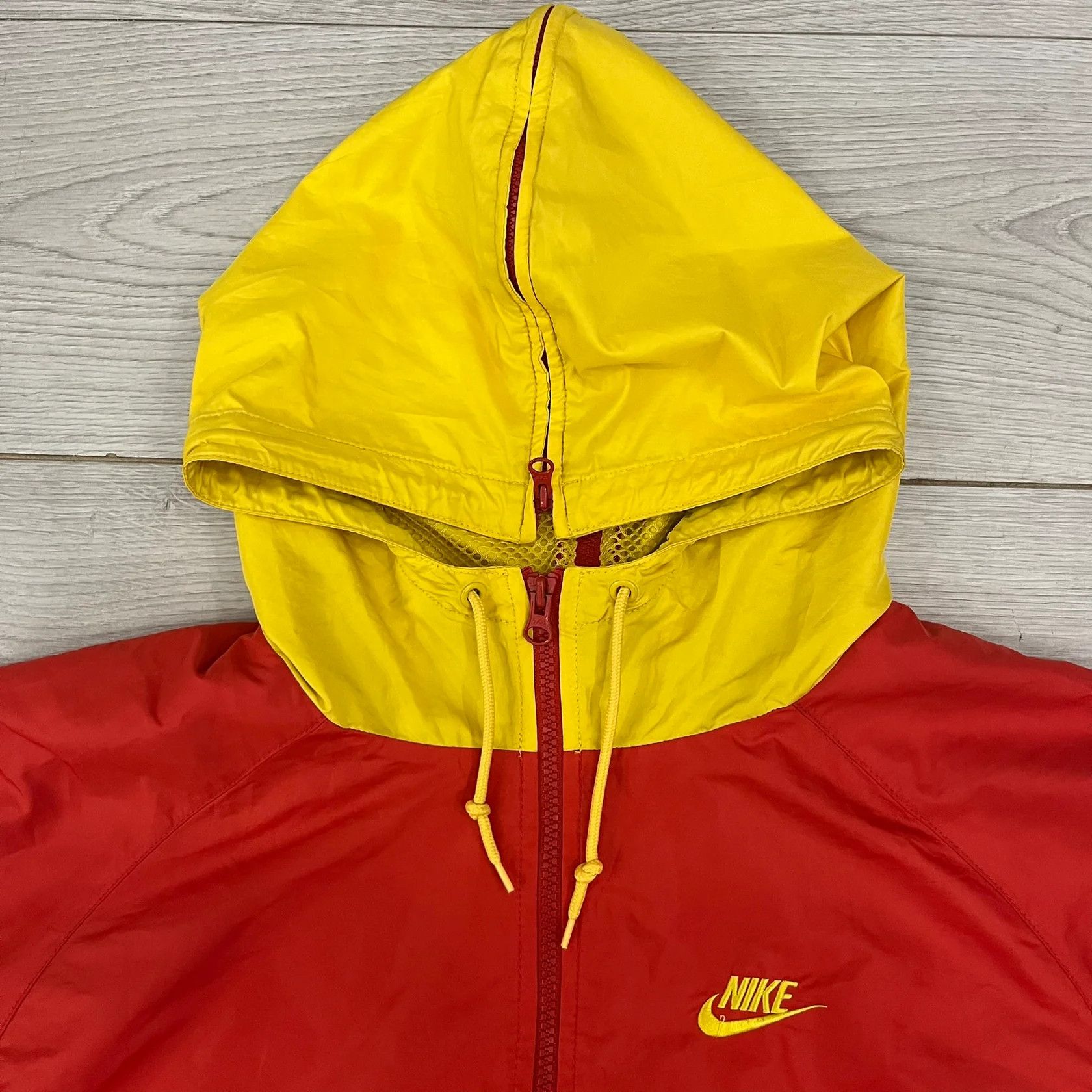 Nike Nike China Olympics 2008 Split Windbreaker (Large) Size US L / EU 52-54 / 3 - 2 Thumbnail