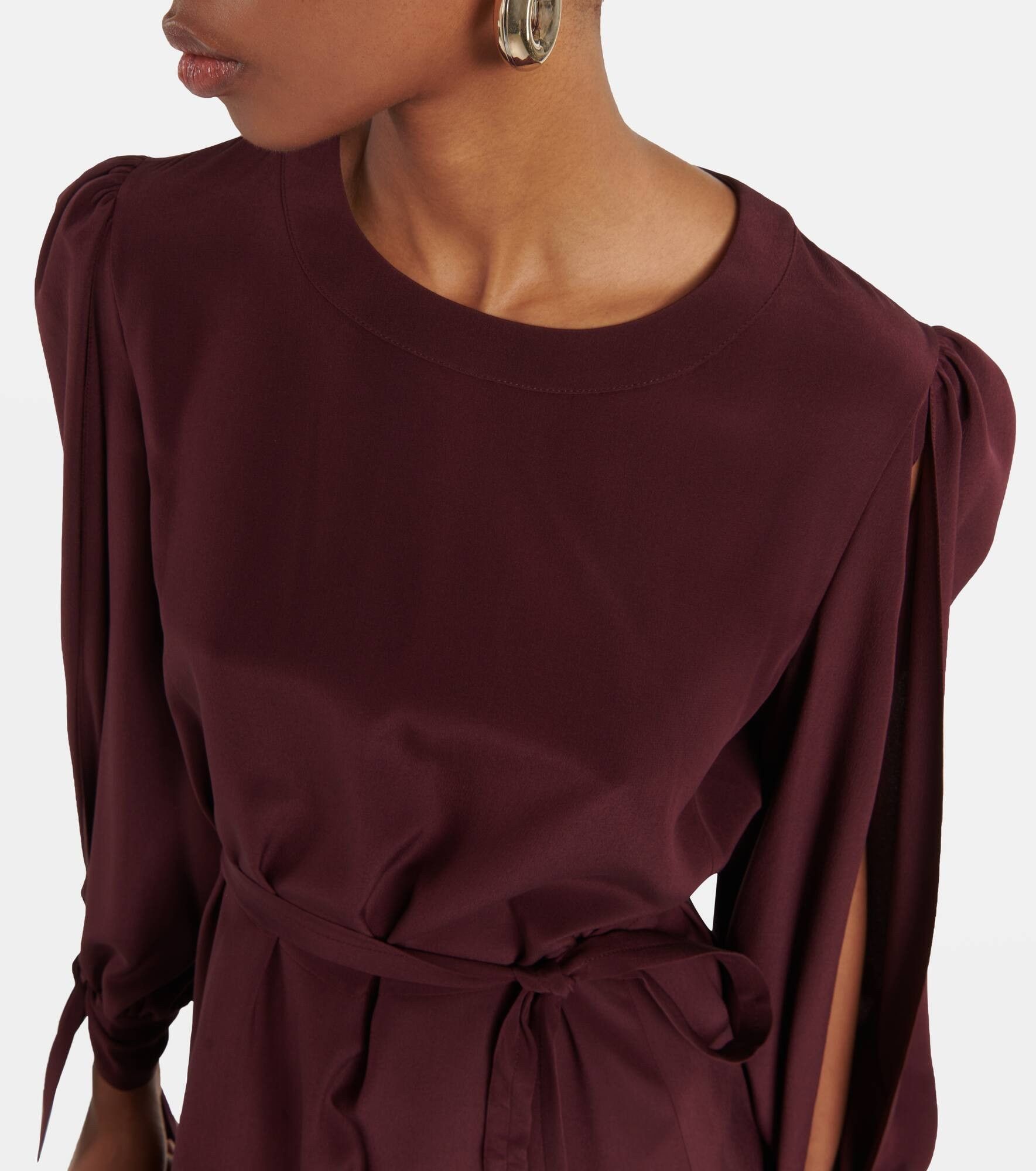 Chloe o1y0825 Midi Dress in Plum Size M / US 6-8 / IT 42-44 - 2 Thumbnail