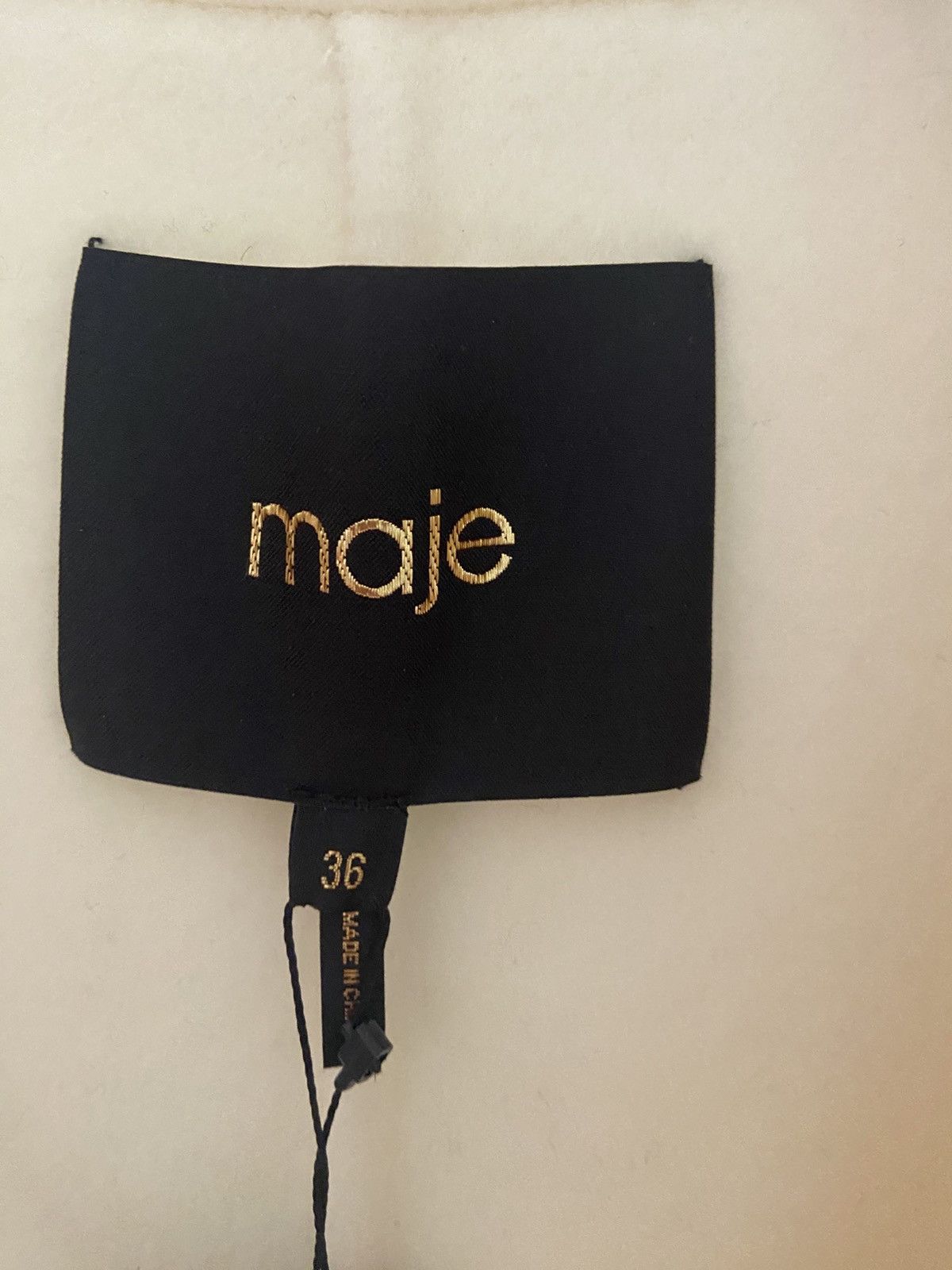 Maje Maje women’s off white coat. Size: 36. Size M / US 6-8 / IT 42-44 - 2 Thumbnail