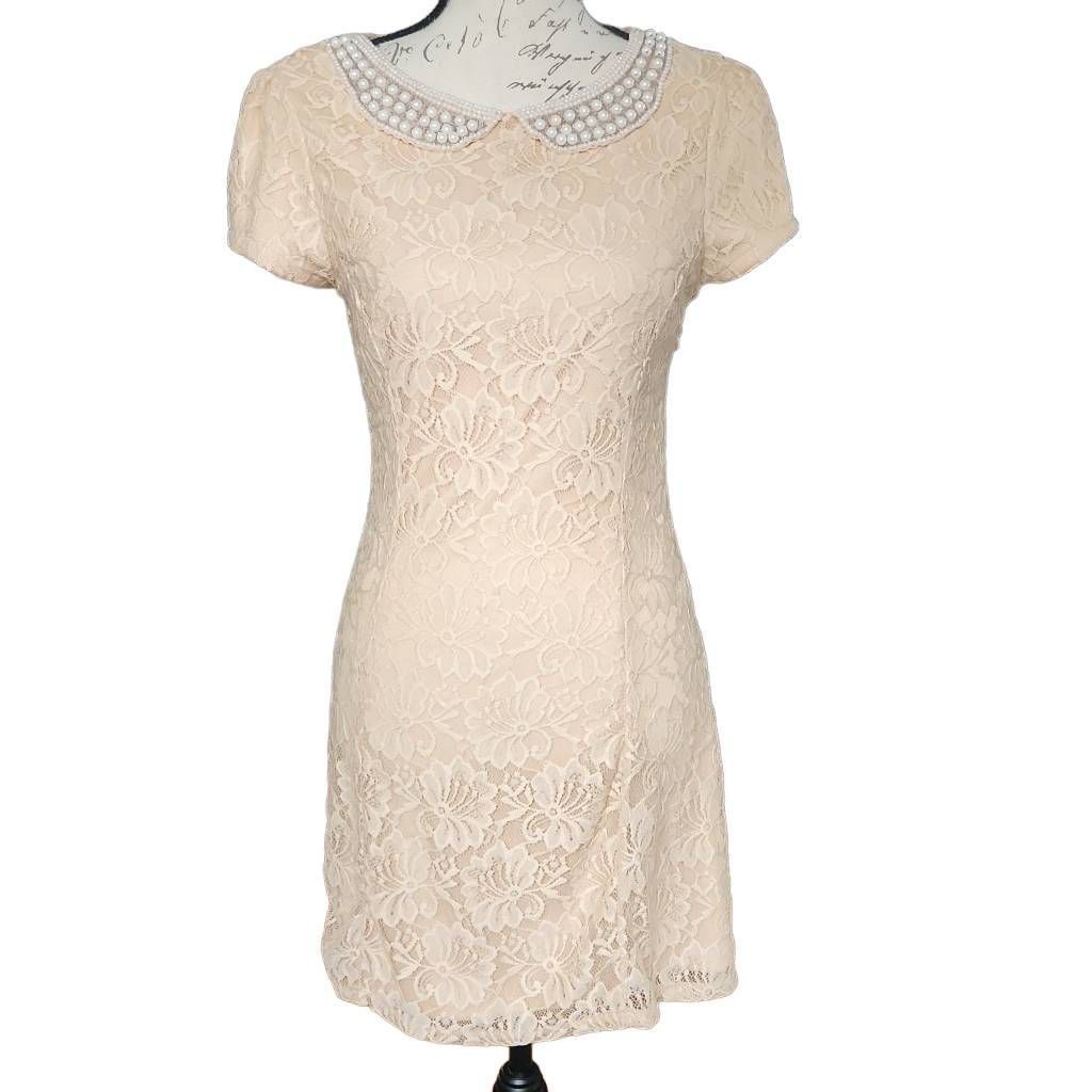 Forever 21 Forever 21 Women's Size Large Beige Pearl Beaded Lace A-Line Dress Size L / US 10 / IT 46 - 1 Thumbnail
