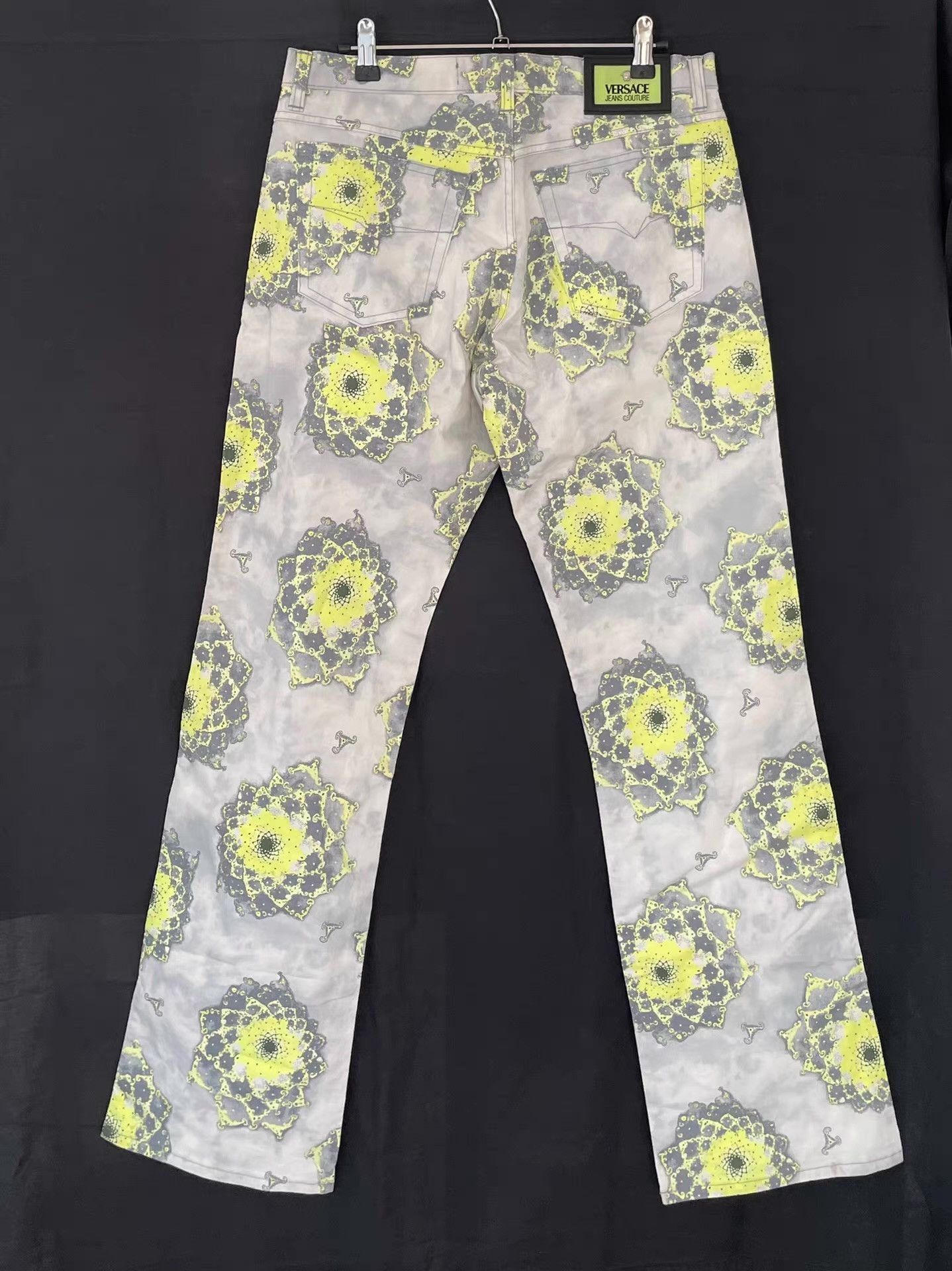 Versace Jeans Couture Versace Jeans Couture Men's Printed Trousers Ｑ21 Size US 32 / EU 48 - 2 Thumbnail