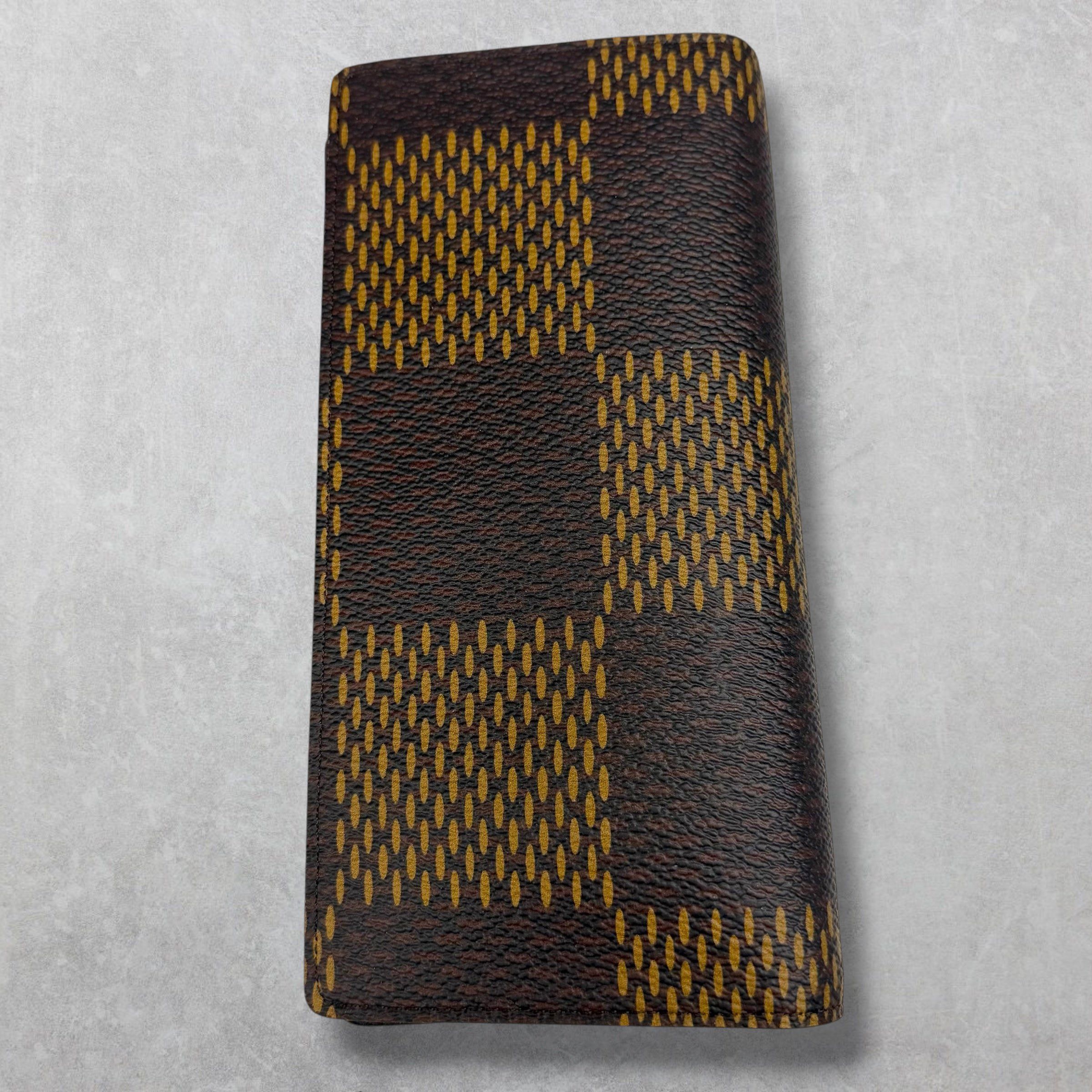 Louis Vuitton Louis Vuitton Nigo Giant Damier Ebene Brazza Wallet Size ONE SIZE - 2 Thumbnail