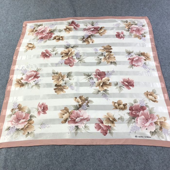 Foulard/carré En Soie Molyneaux - 100% Soie, Ourlé Main, Vintage - Occasion
