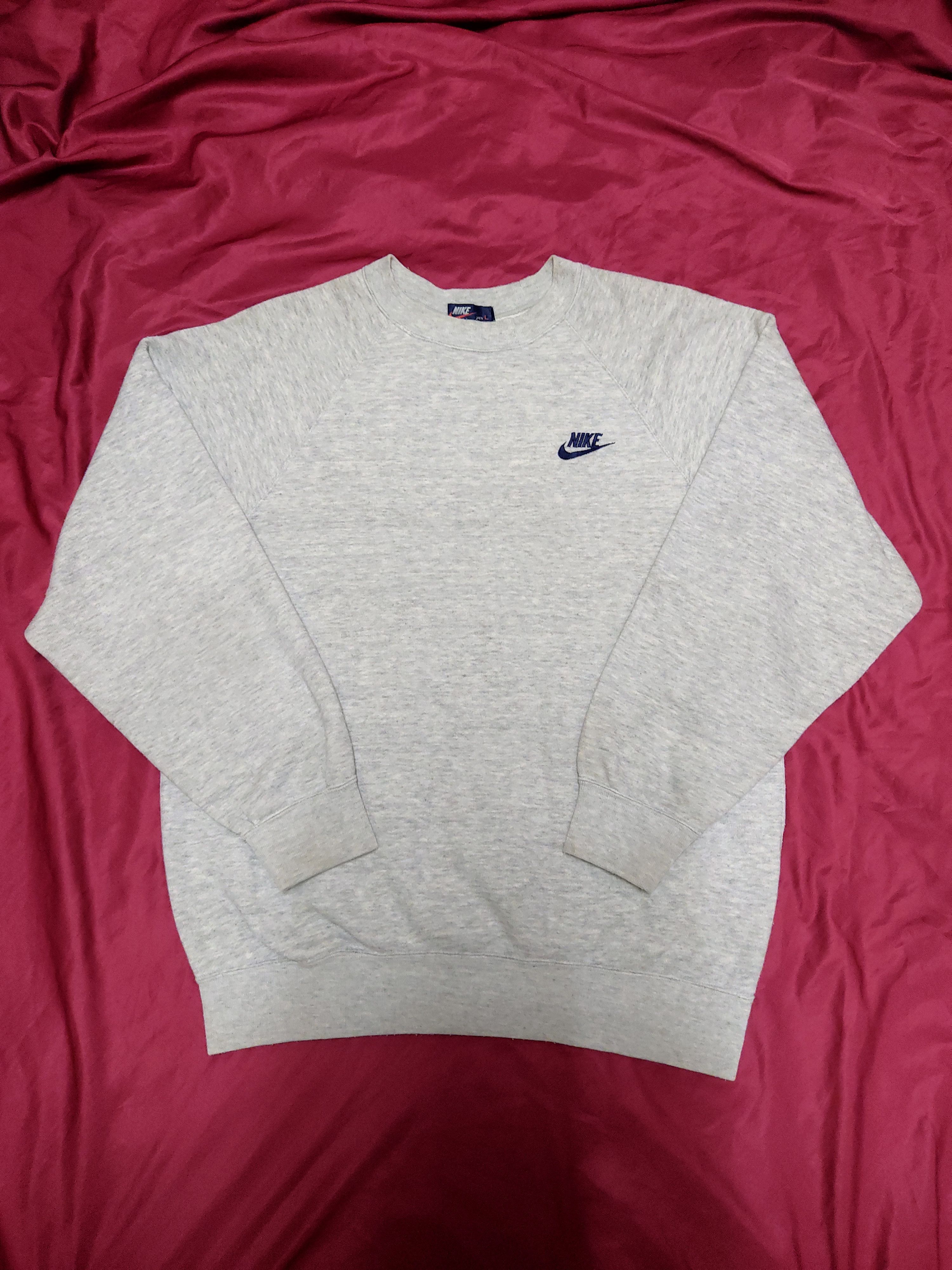 Nike × Vintage Vintage Nike Sweatshirt 1980s Size US M / EU 48-50 / 2 - 1 Thumbnail