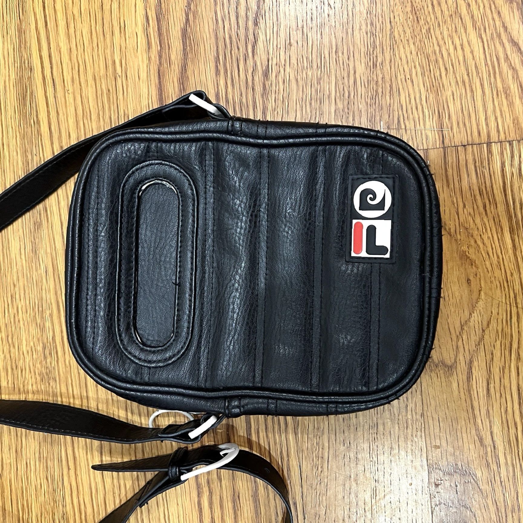 Fila FILAR Pierre Cardin Shoulder Bag 90s Black Leather Small Zip Closure Women's Retro Size ONE SIZE - 4 Thumbnail