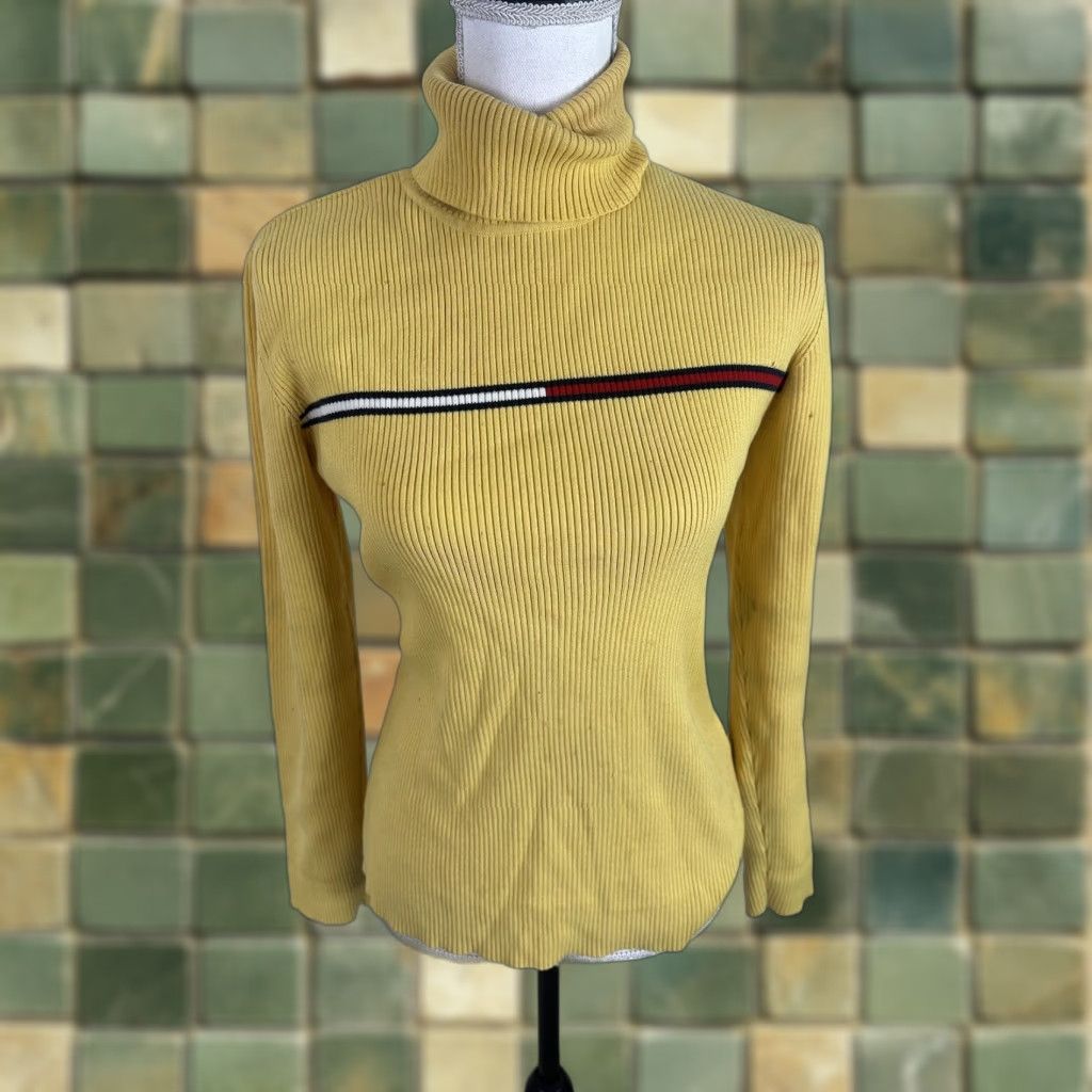 Tommy Hilfiger VINTAGE Tommy Hilfiger Sweater Shirt Women's M Yellow Turtle Neck Cable-Knit 90s USA Logo Size M / US 6-8 / IT 42-44 - 1 Thumbnail