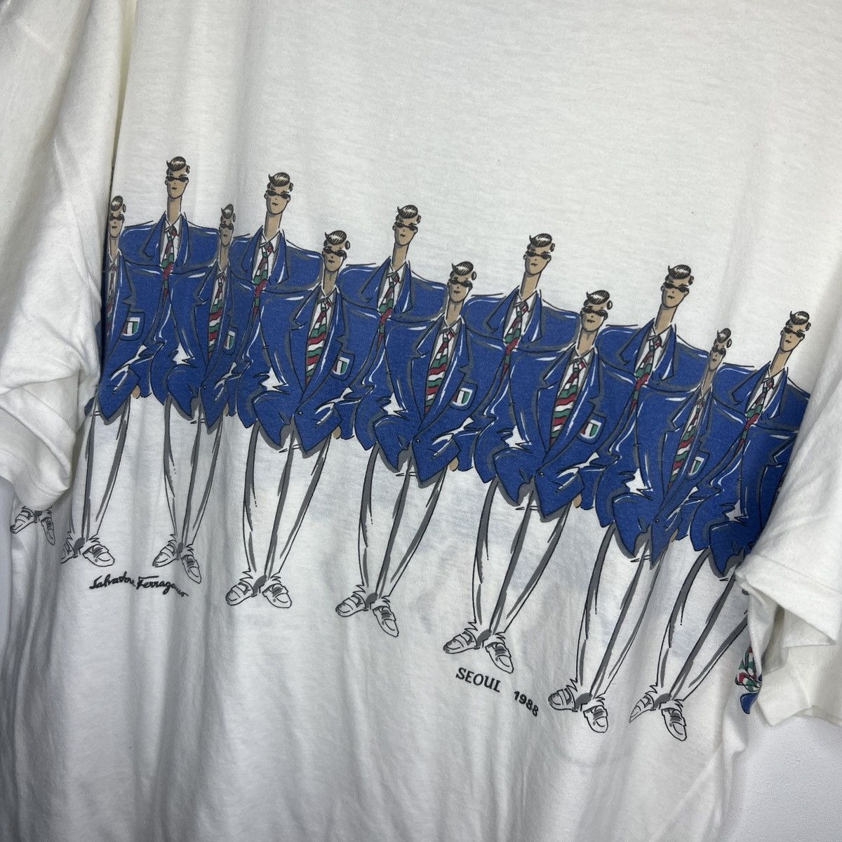 Salvatore Ferragamo × Vintage Vintage SALVATORE FERRAGAMO Seoul 1988 Print T-Shirt Tee Size US M / EU 48-50 / 2 - 10 Thumbnail