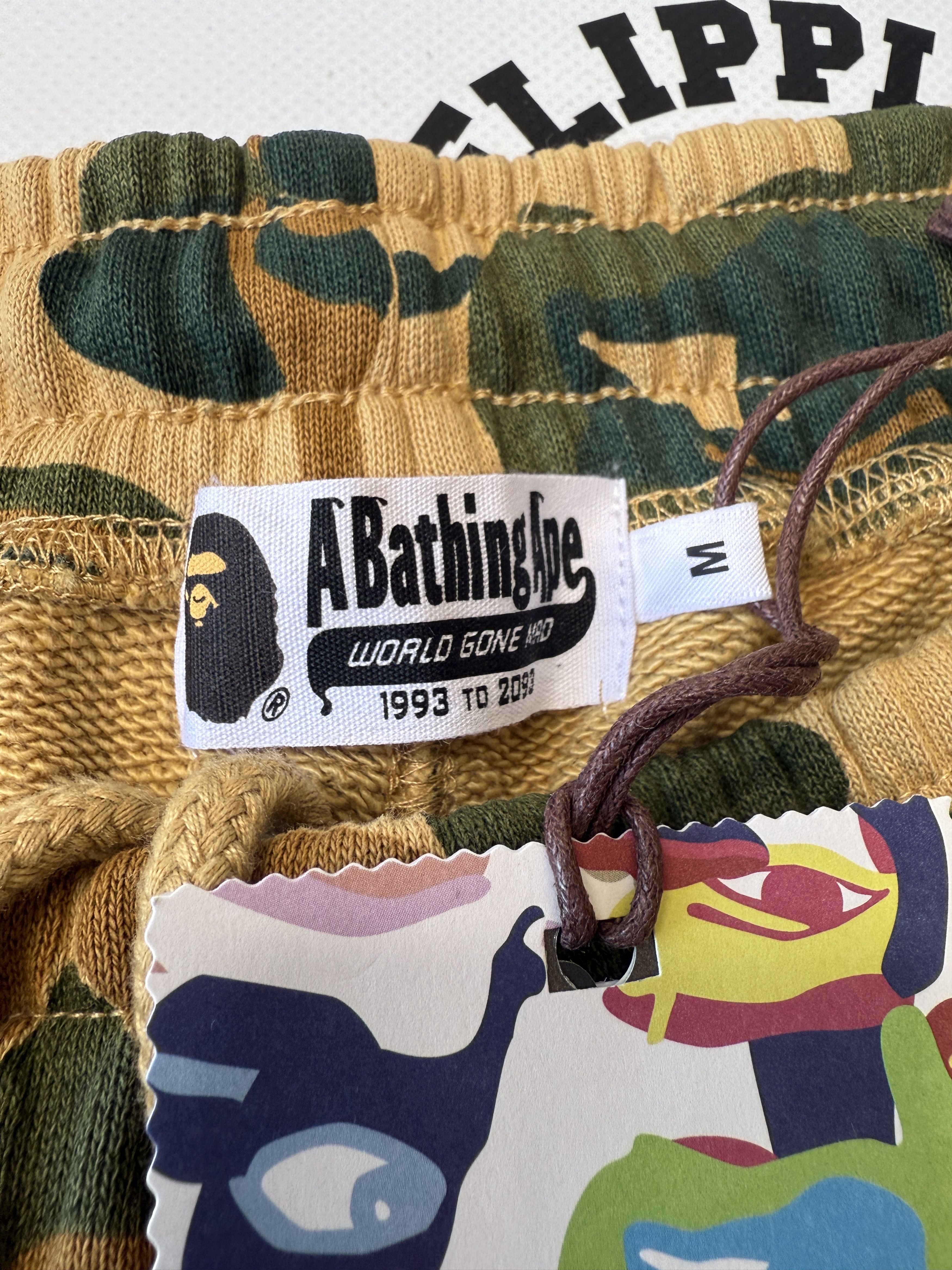 Bape × KidSuper BAPE X KIDSUPER CAMO SWEAT SHORTS Size US 32 / EU 48 - 8 Thumbnail
