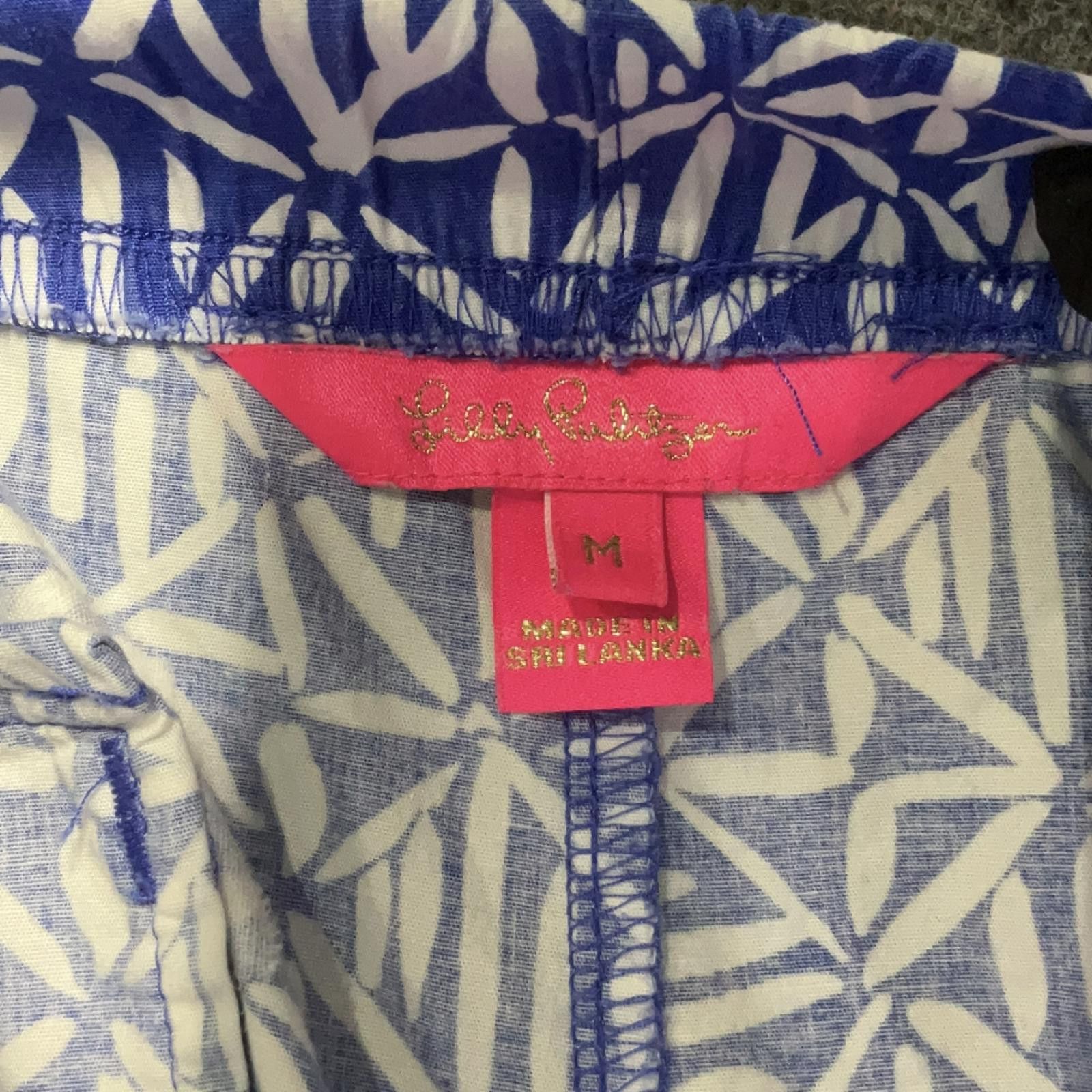 Other Lilly Pulitzer Printed Blue Shorts Size M Size 32" / US 10 / IT 46 - 3 Thumbnail