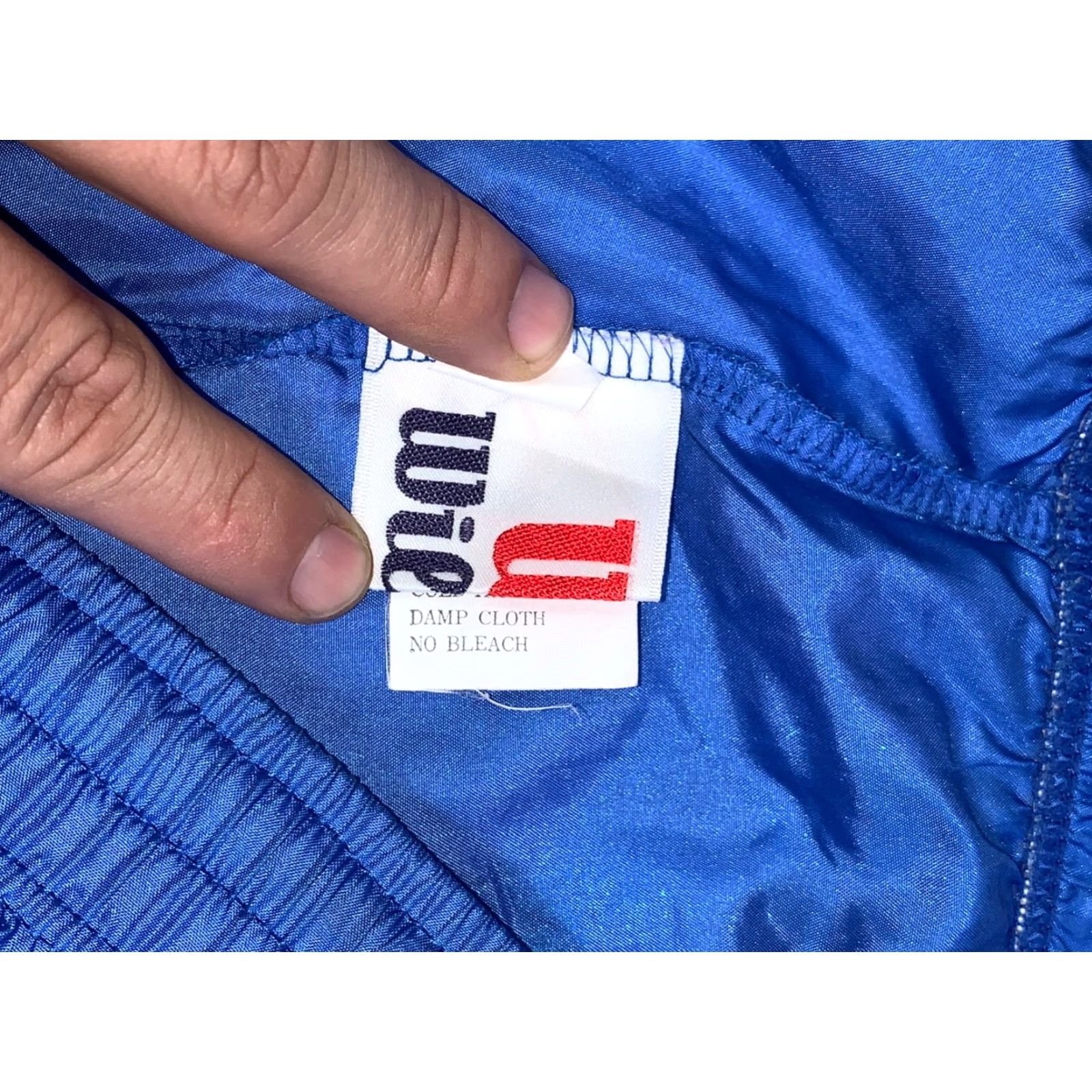 Wilson VINTAGE Wilson Track Pants Men M Blue Elastic Waist Pockets Nylon Drawstring Size US 31 - 3 Thumbnail