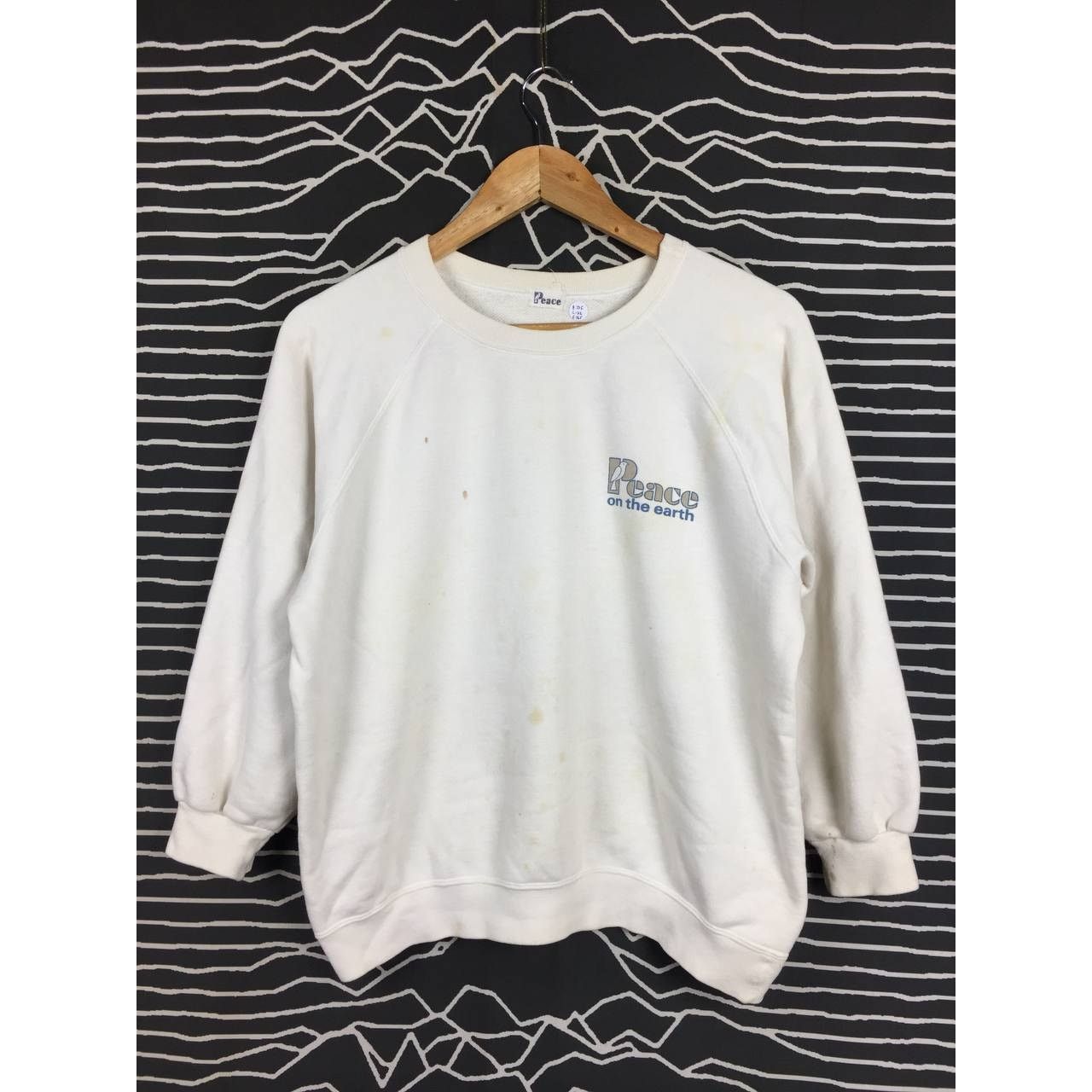 Vintage Vtg Distressed Peace On The Earth Boxy Fit Sweatshirt Size US M / EU 48-50 / 2 - 1 Thumbnail
