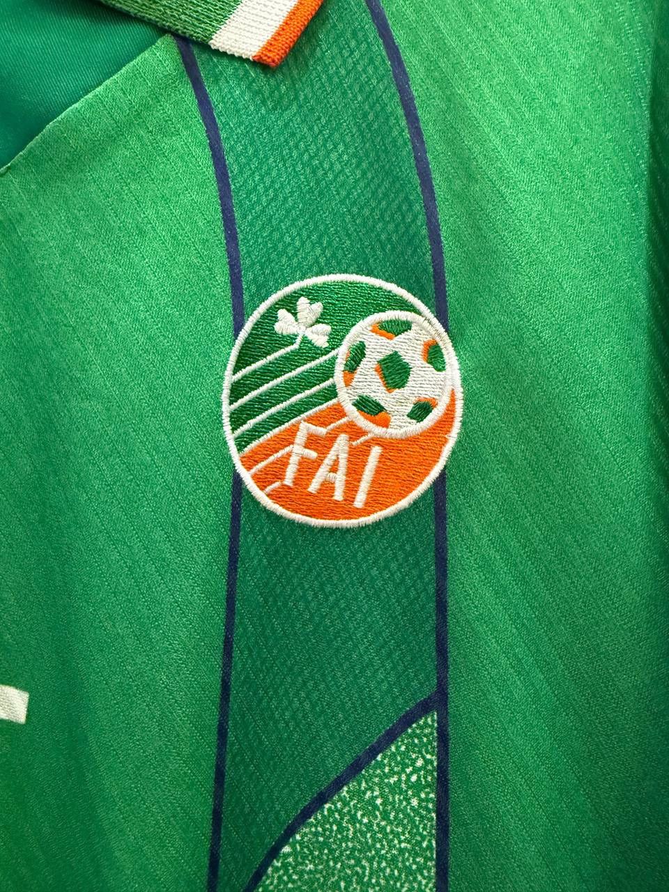Umbro REPUBLIC OF IRELAND 1994 1995 FOOTBALL VINTAGE UMBRO JERSEY Size US XL / EU 56 / 4 - 3 Thumbnail