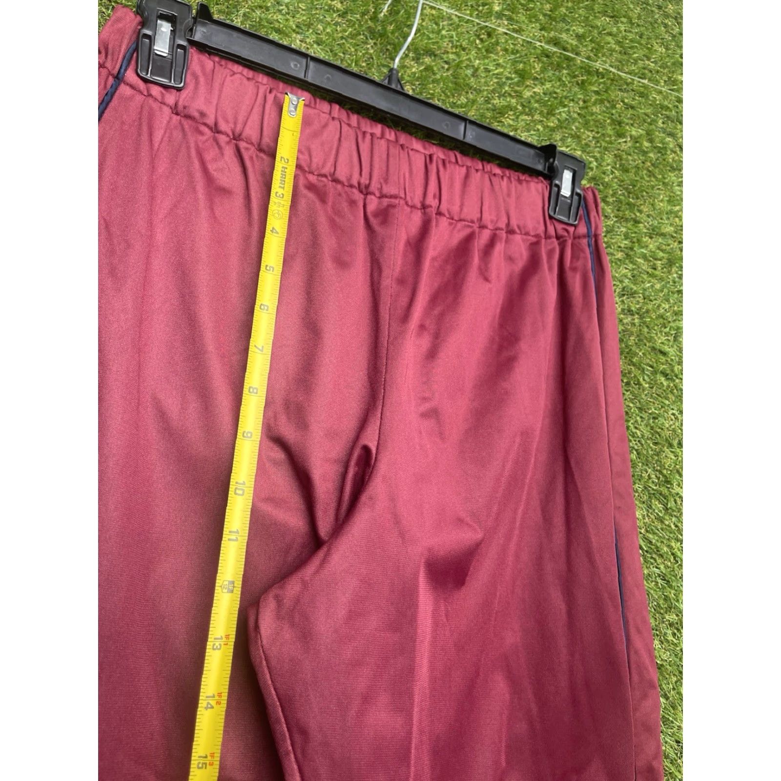 Vintage VINTAGE Early Winters Pants Mens L Goretex Lined Hiking Active Outdoor Windbreaker Pants Red Nylon 5-Pocket Design Regular Size US 33 - 3 Thumbnail