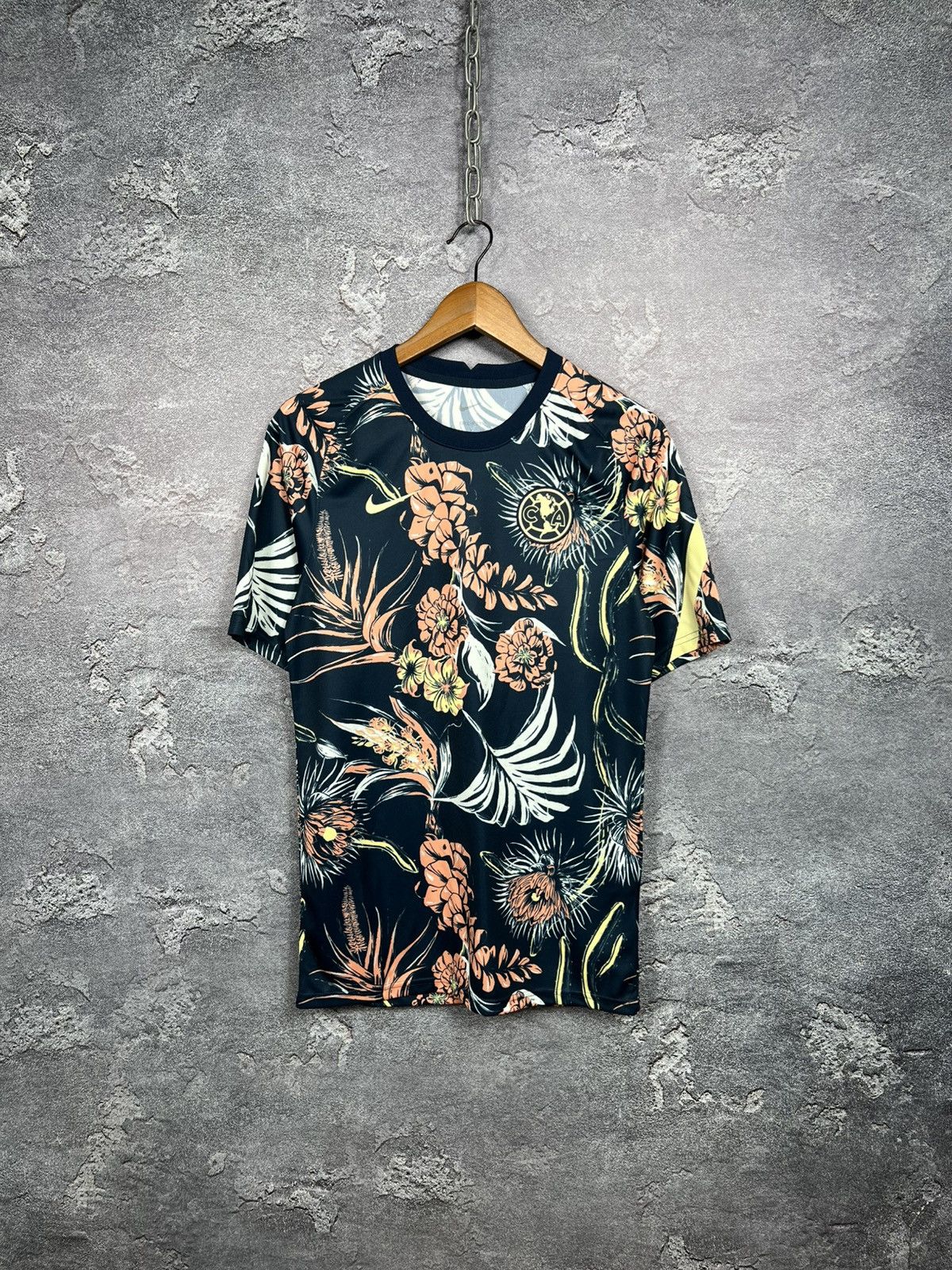 Nike Nike Club America 2021 All Over Floral Print Trainig Jersey Size US S / EU 44-46 / 1 - 1 Thumbnail