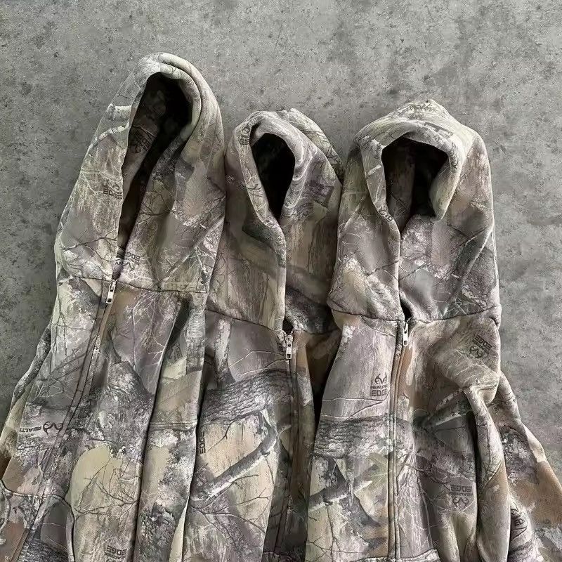 VIBE Realtree Zip Up Size US M / EU 48-50 / 2 - 3 Thumbnail