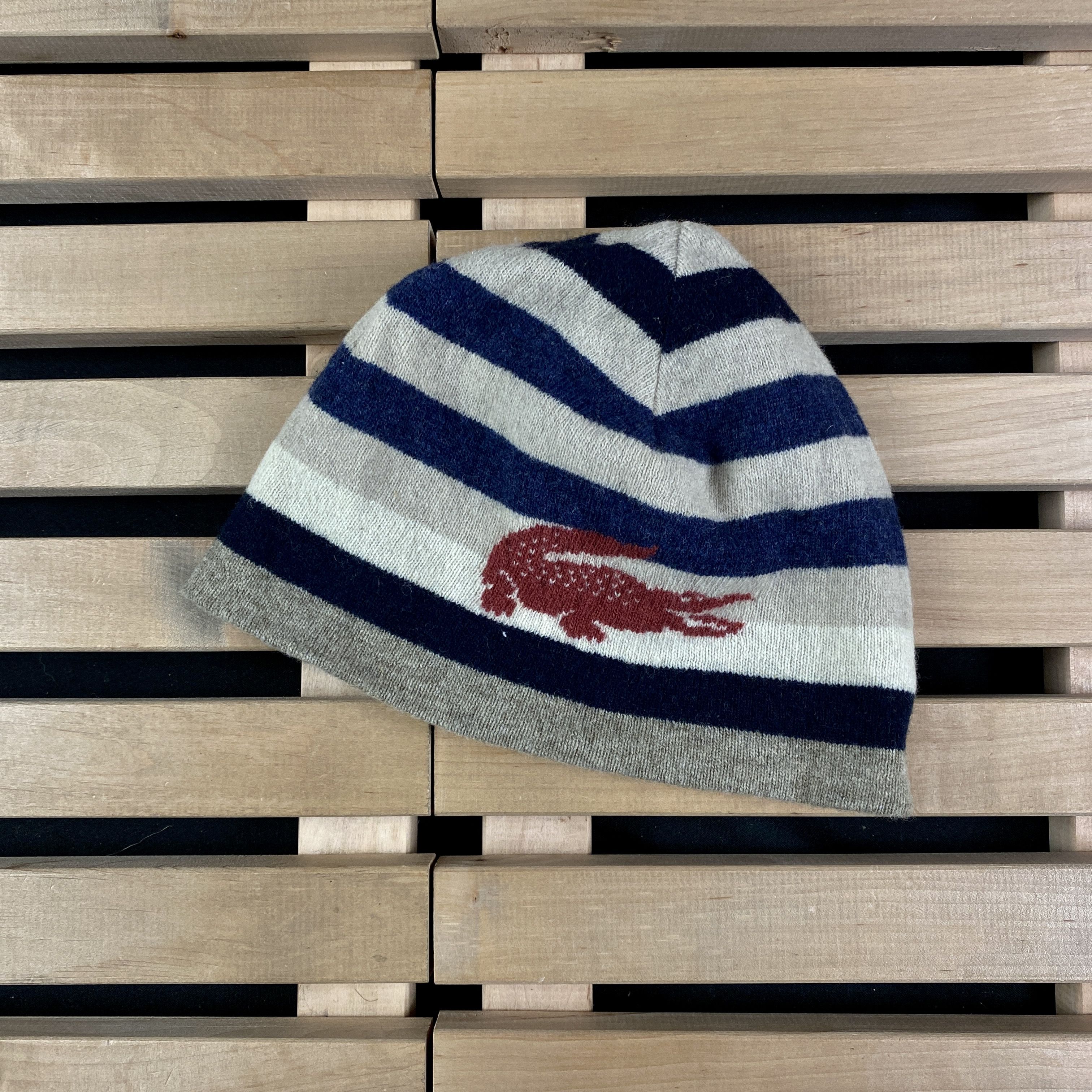 Lacoste Vintage Two Sided Hat Lacoste Big Logo Size ONE SIZE - 1 Thumbnail
