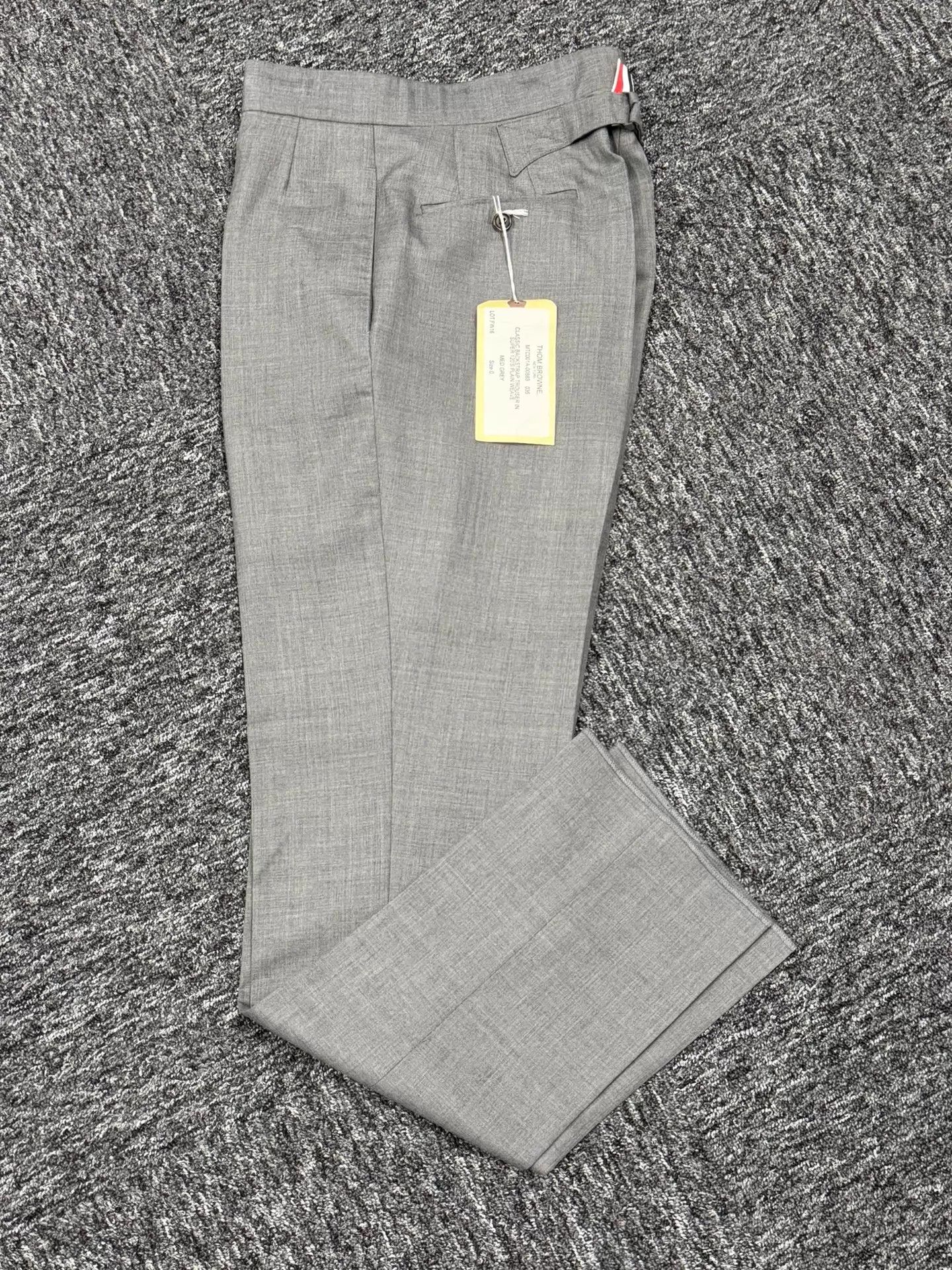 Thom Browne Thom Browne High-Waisted Mid-Gray Men's Trousers Size US 28 / EU 44 - 3 Thumbnail