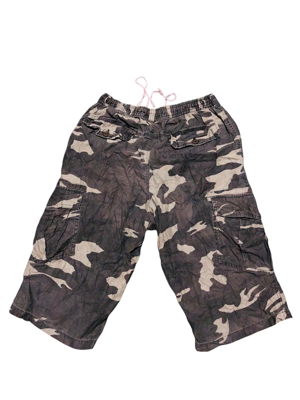 Zippo Zippo camo 6 pocket short pants Size US 28 / EU 44 - 2 Thumbnail