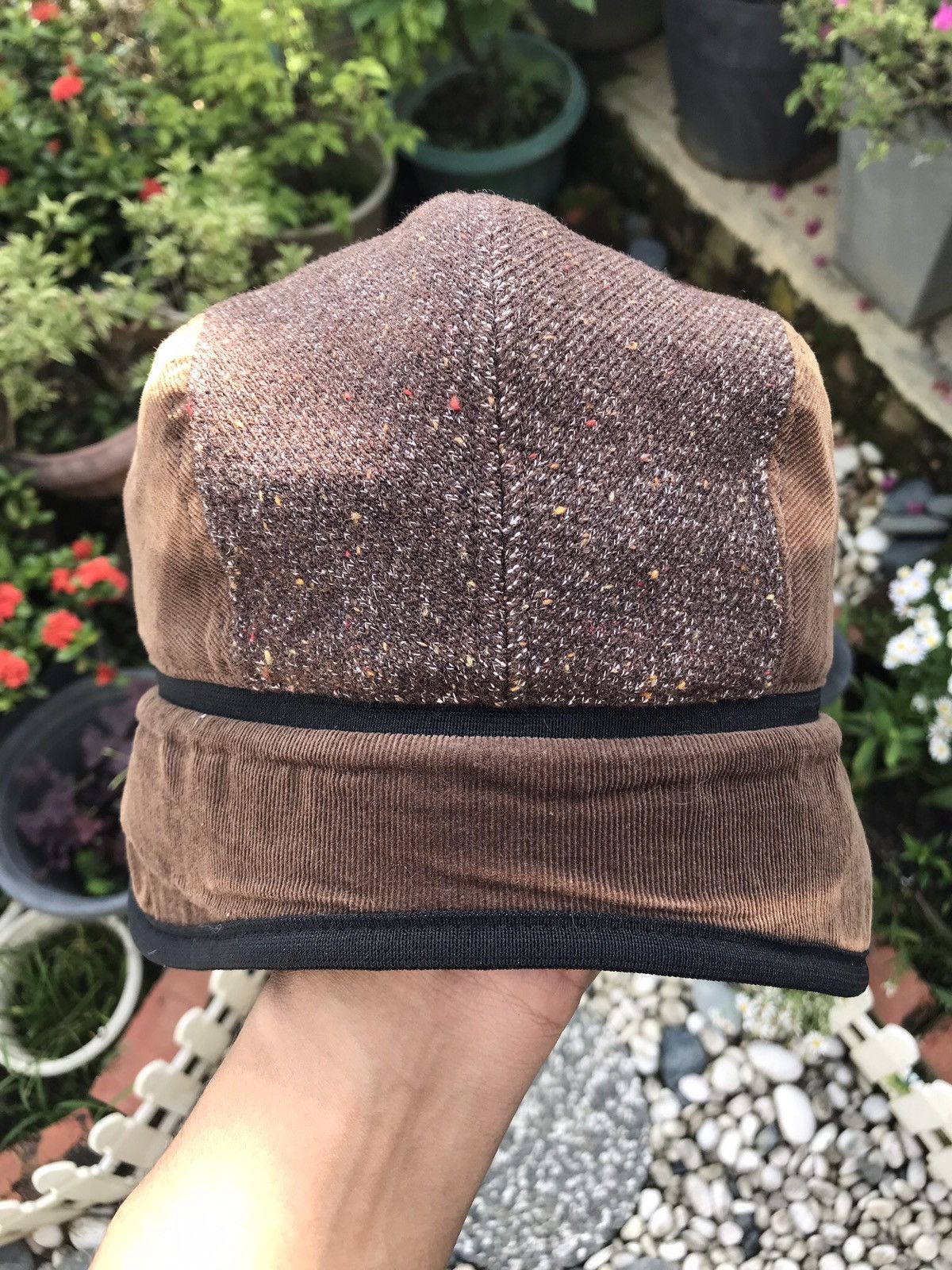Other VINTAGE FULL HOUSE EAR WARMERS BARETTA FLAT CAP NEWSBOY Size ONE SIZE - 8 Thumbnail