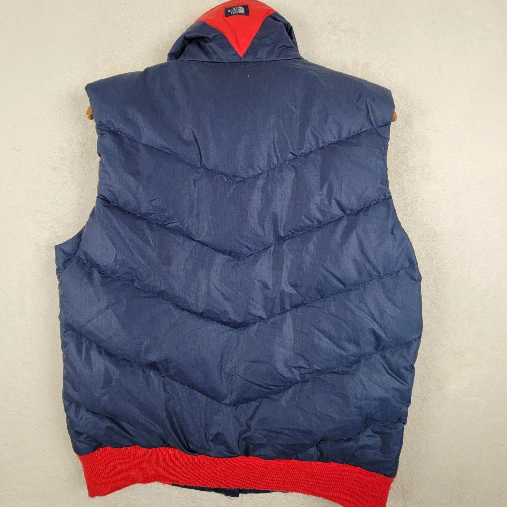 The North Face VINTAGE The North Face Vest Mens M Blue Red Puffer Vest Size US M / EU 48-50 / 2 - 2 Thumbnail