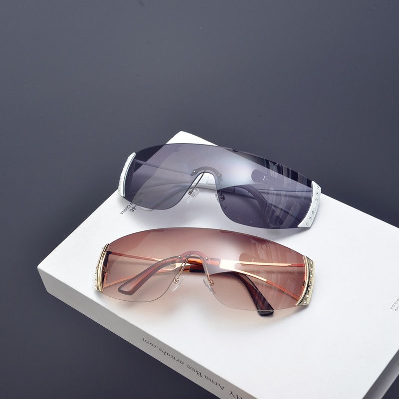 VIBE New Design Street ins style custom avant-garde sunglasses Size ONE SIZE - 5 Thumbnail
